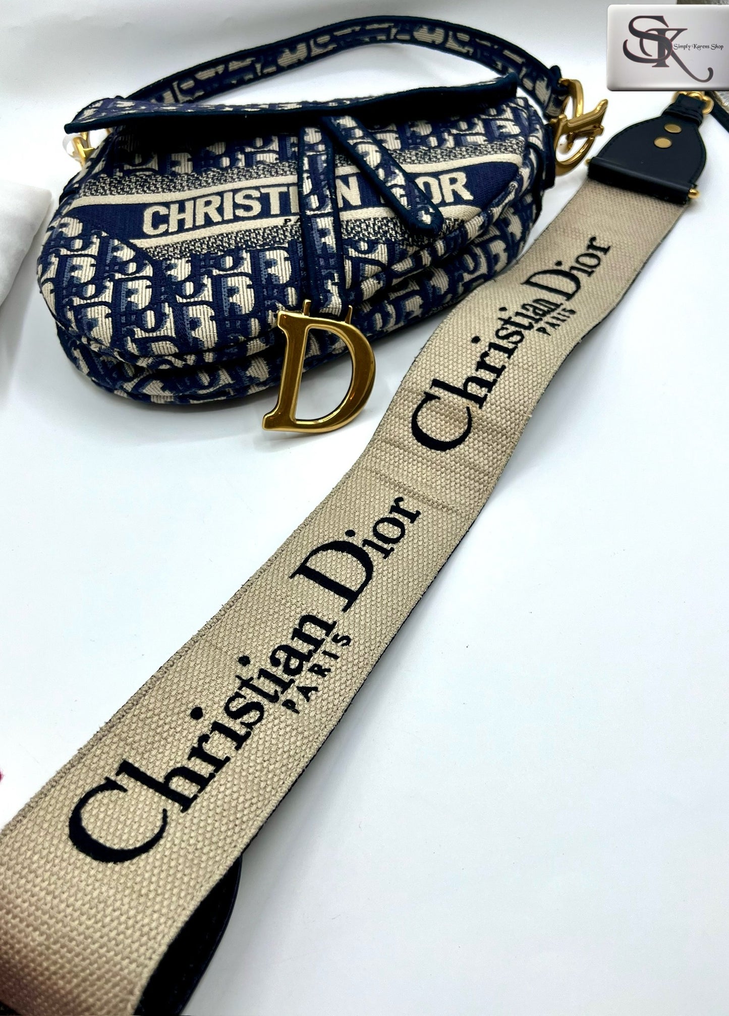 Christian Dior Oblique Saddle Mm size π΅πP196,000π΅π