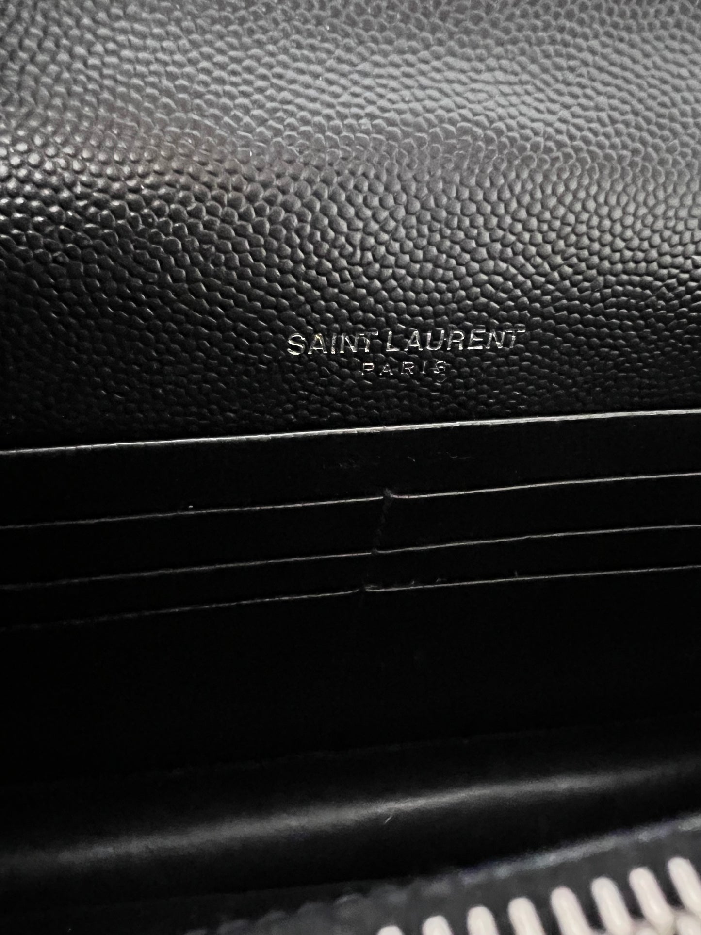 Yves Saint Laurent Cassandre Black Crossbody Bag (🇵🇭P59,340)