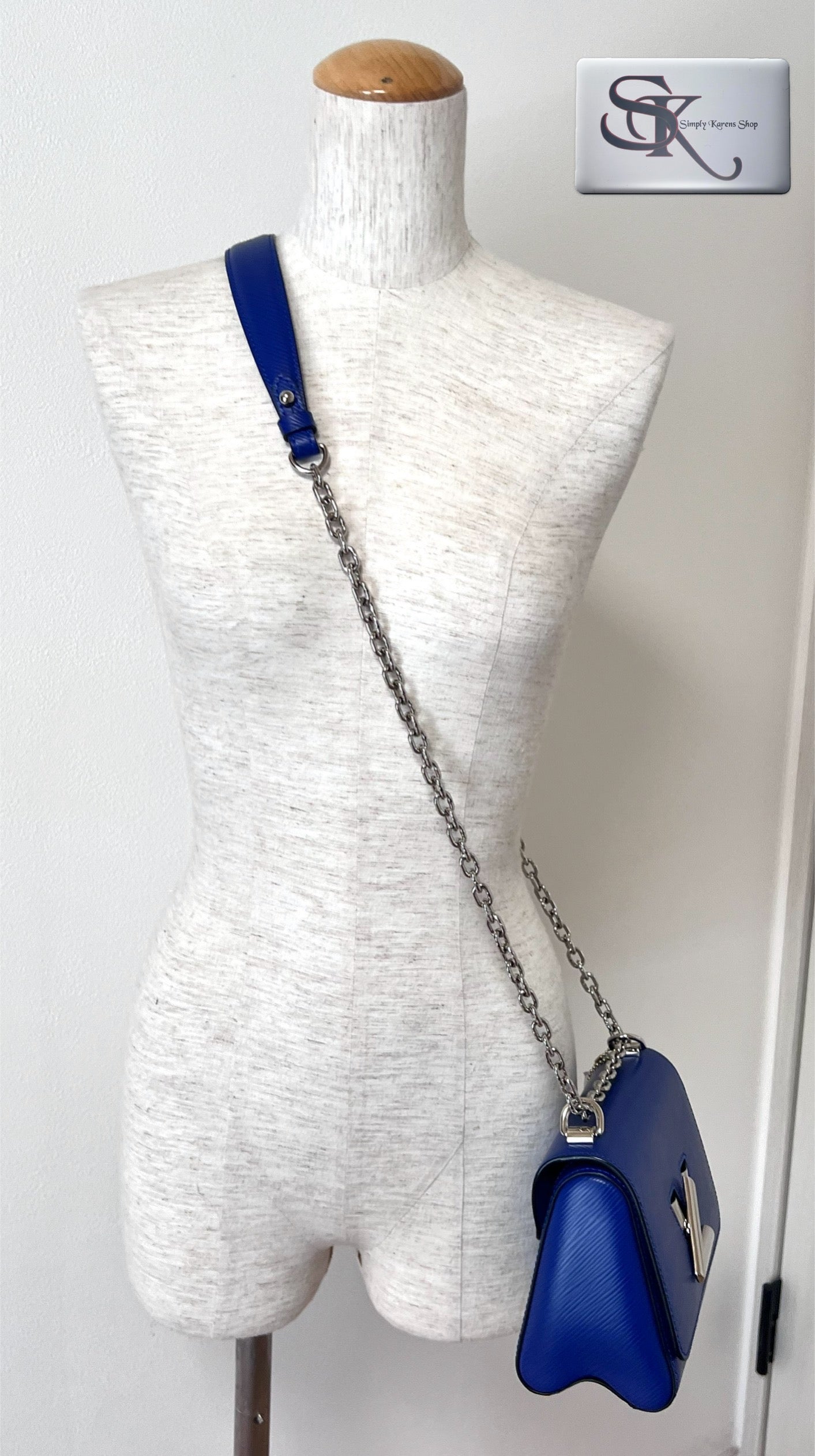LV TWIST PM π΅πP152,000π΅π