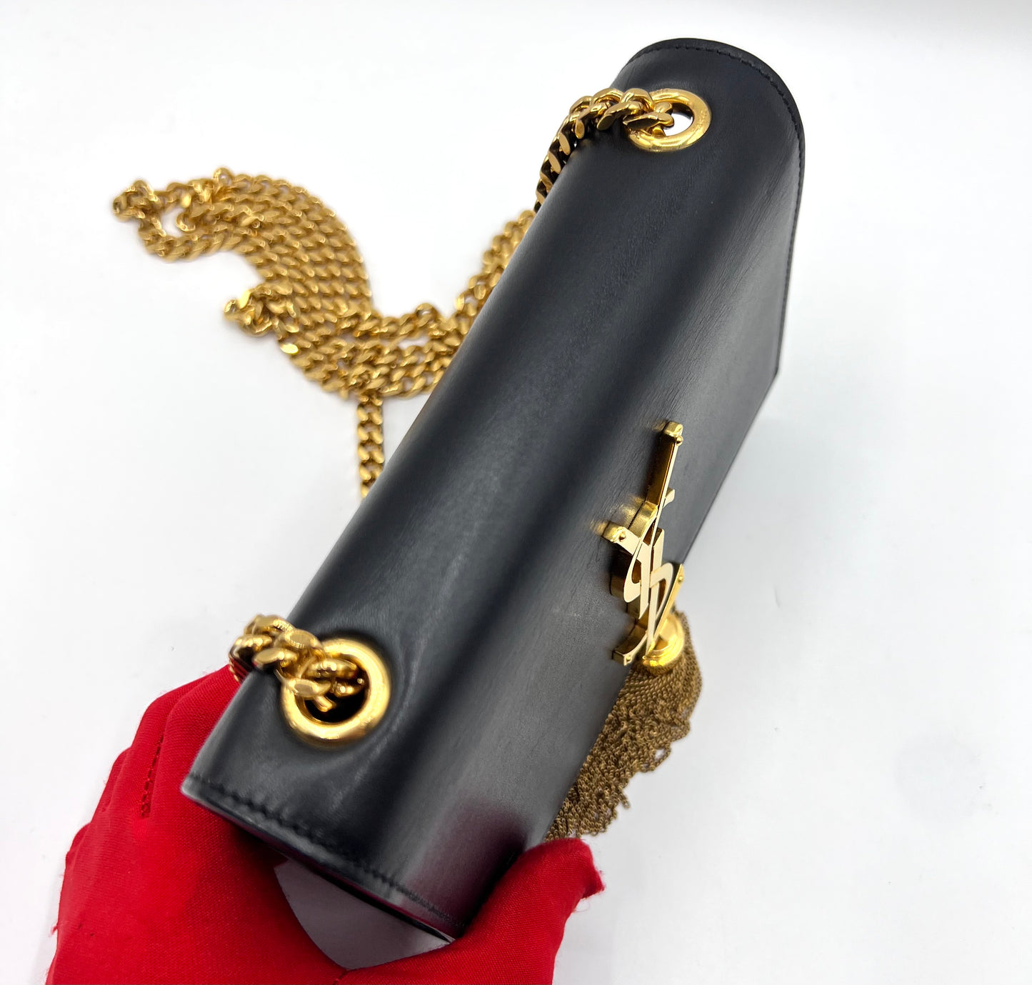 Yves Saint Laurent Kate Wallet on chain (🇵🇭P68,800)