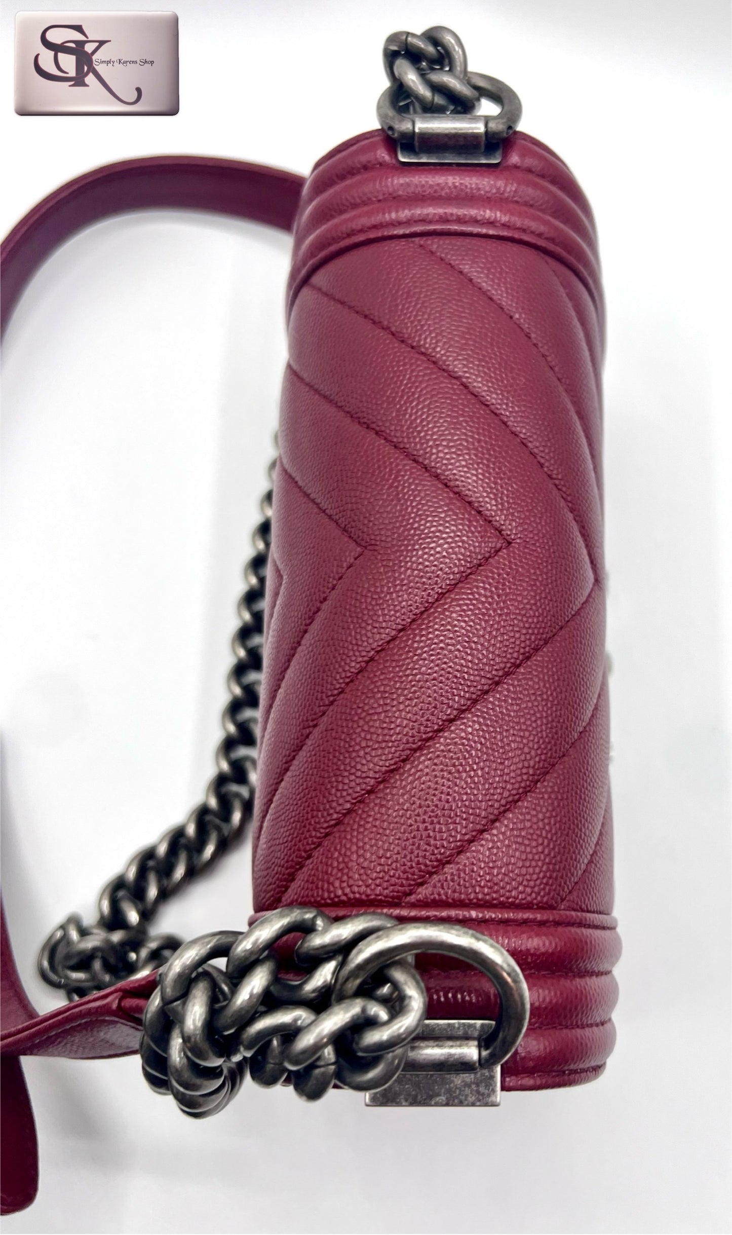 Chanel Chevron Caviar skin Leboy Pm size π΅πP232,000π΅π