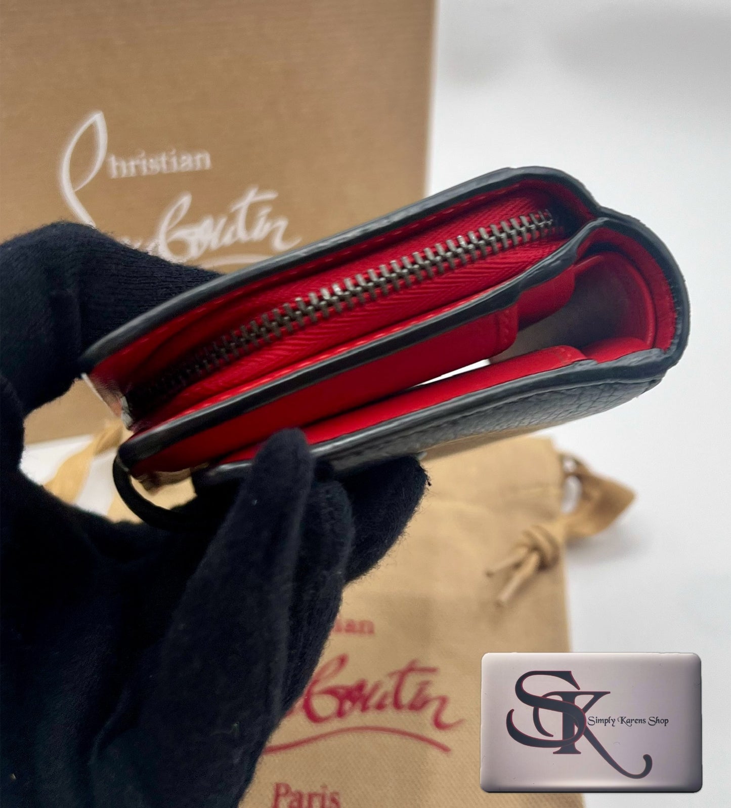 Christian Louboutin Paloma Compact Wallet π΅πP16,340π΅π