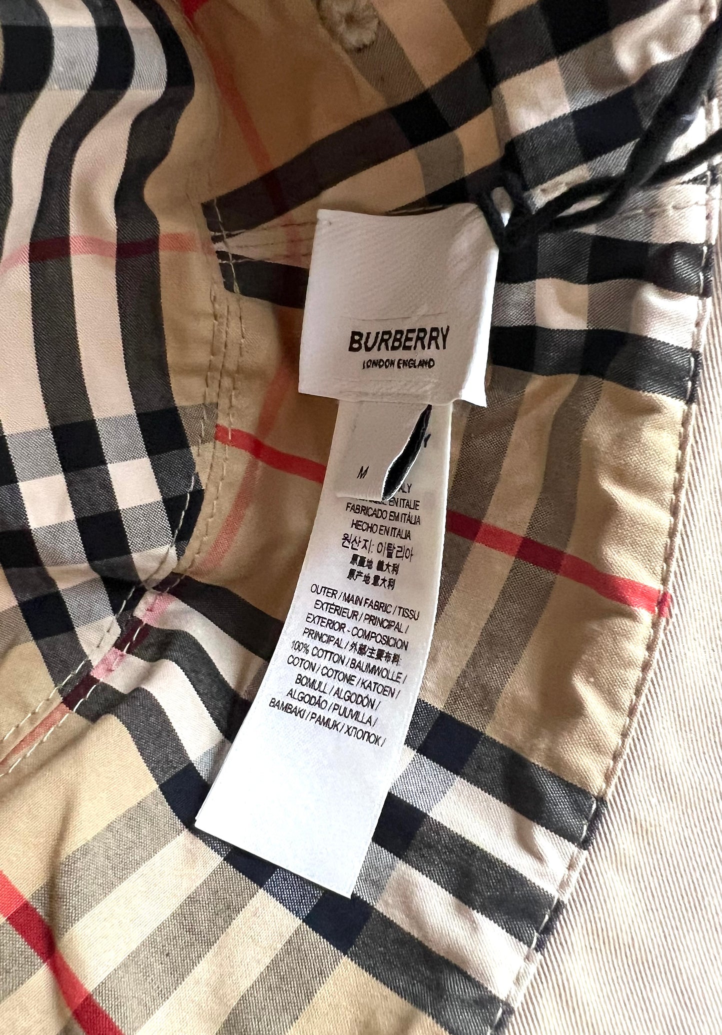 Burberry Beige B ucket Hat M size (🇵🇭P16,770)