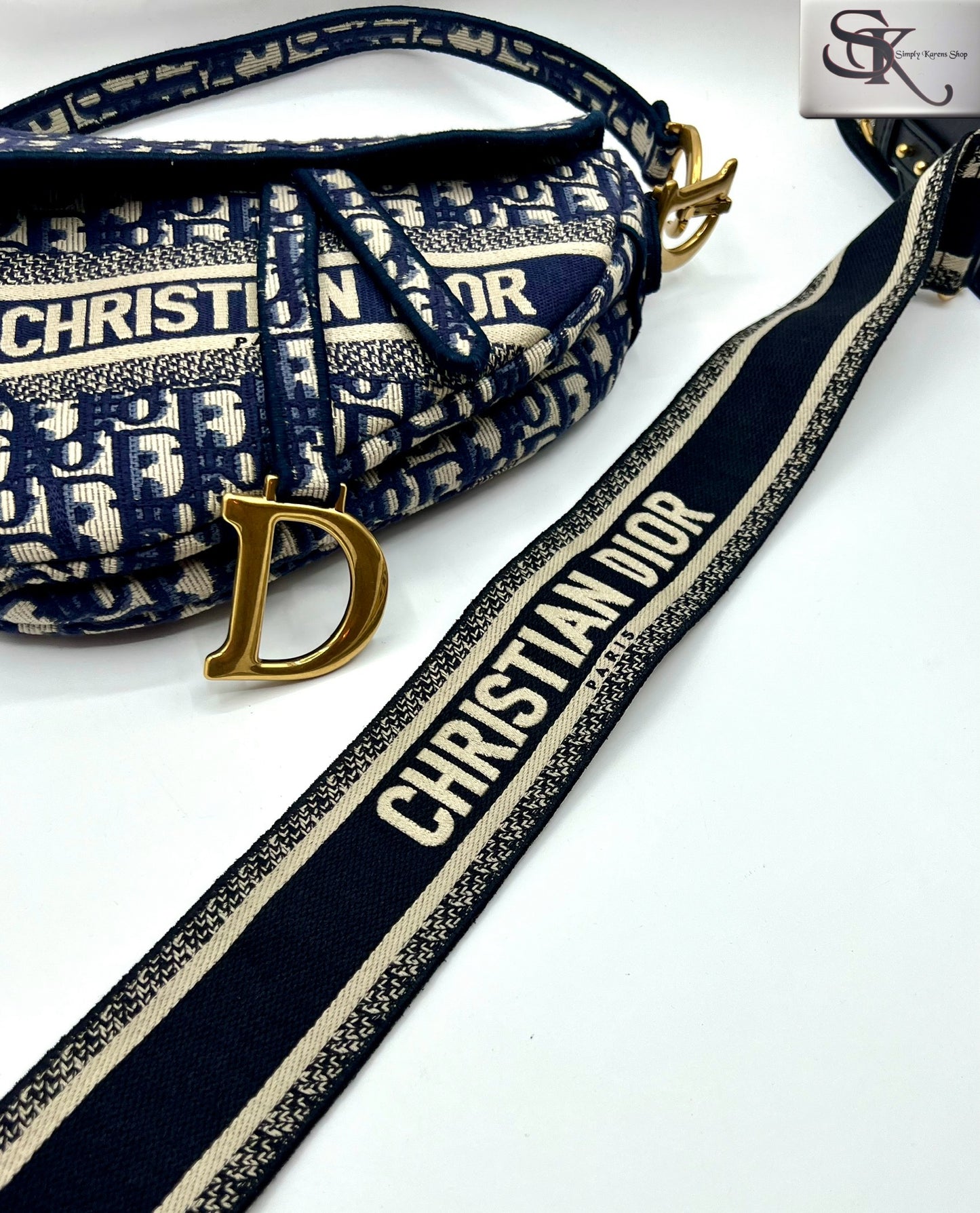 Christian Dior Oblique Saddle Mm size π΅πP196,000π΅π