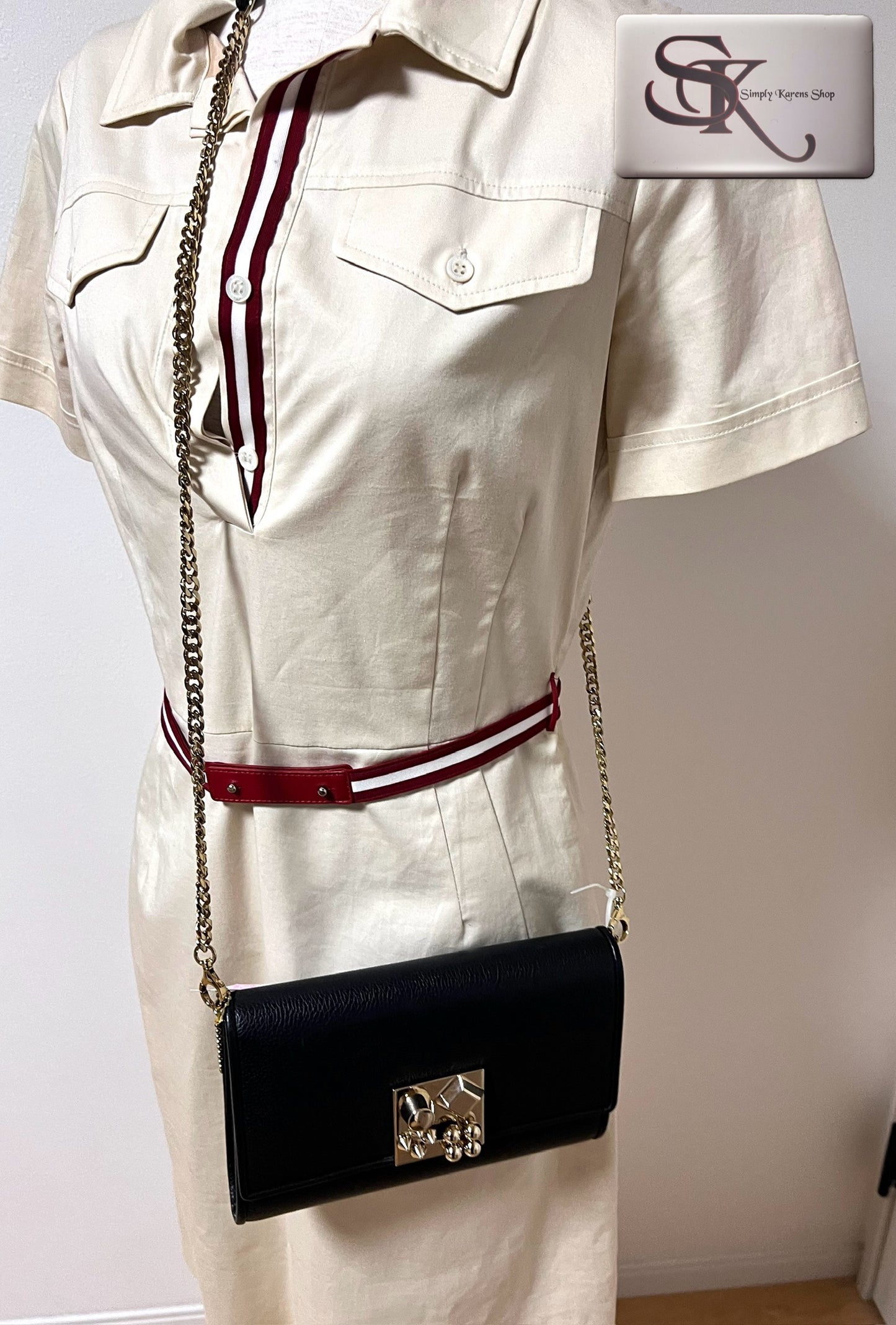Christian Louboutin Carasky Empire Calfskin Leather clutch shoulder Crossbody Bag π΅πP37,600π΅π