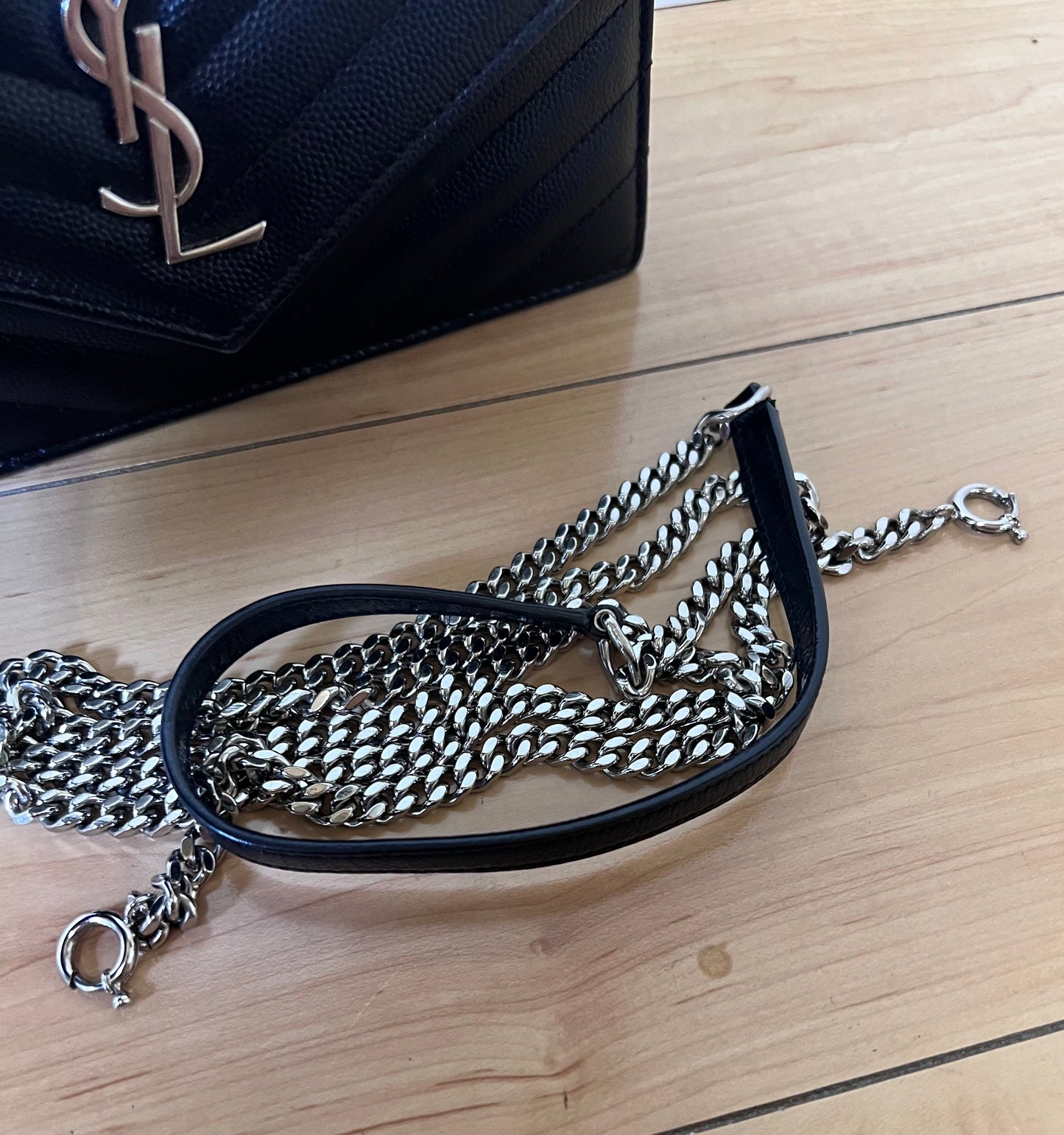 Yves Saint Laurent Cassandre Black Crossbody Bag (🇵🇭P59,340)