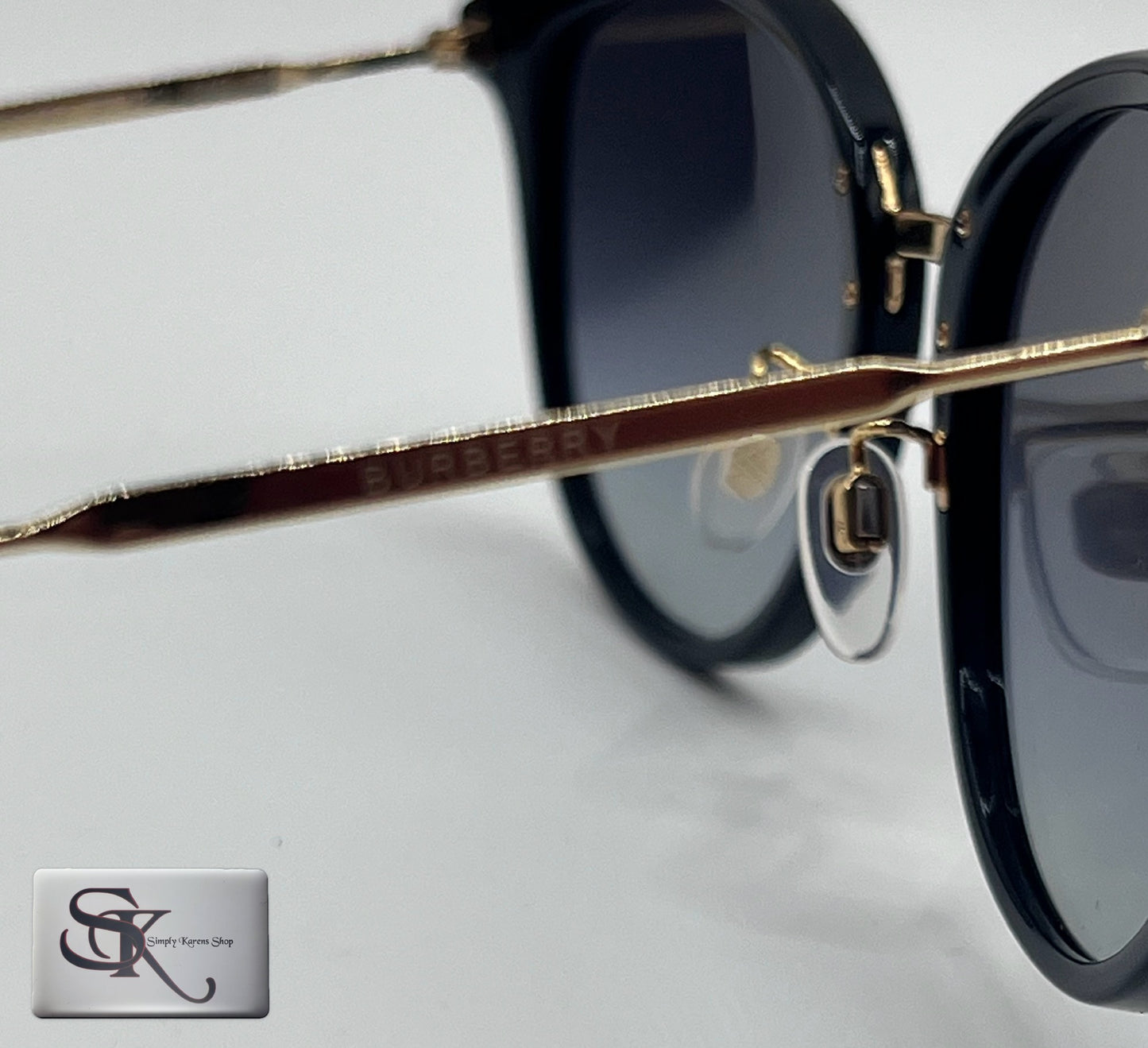 Burberry Cats Eye Sunglass π΅πP9,600π΅π
