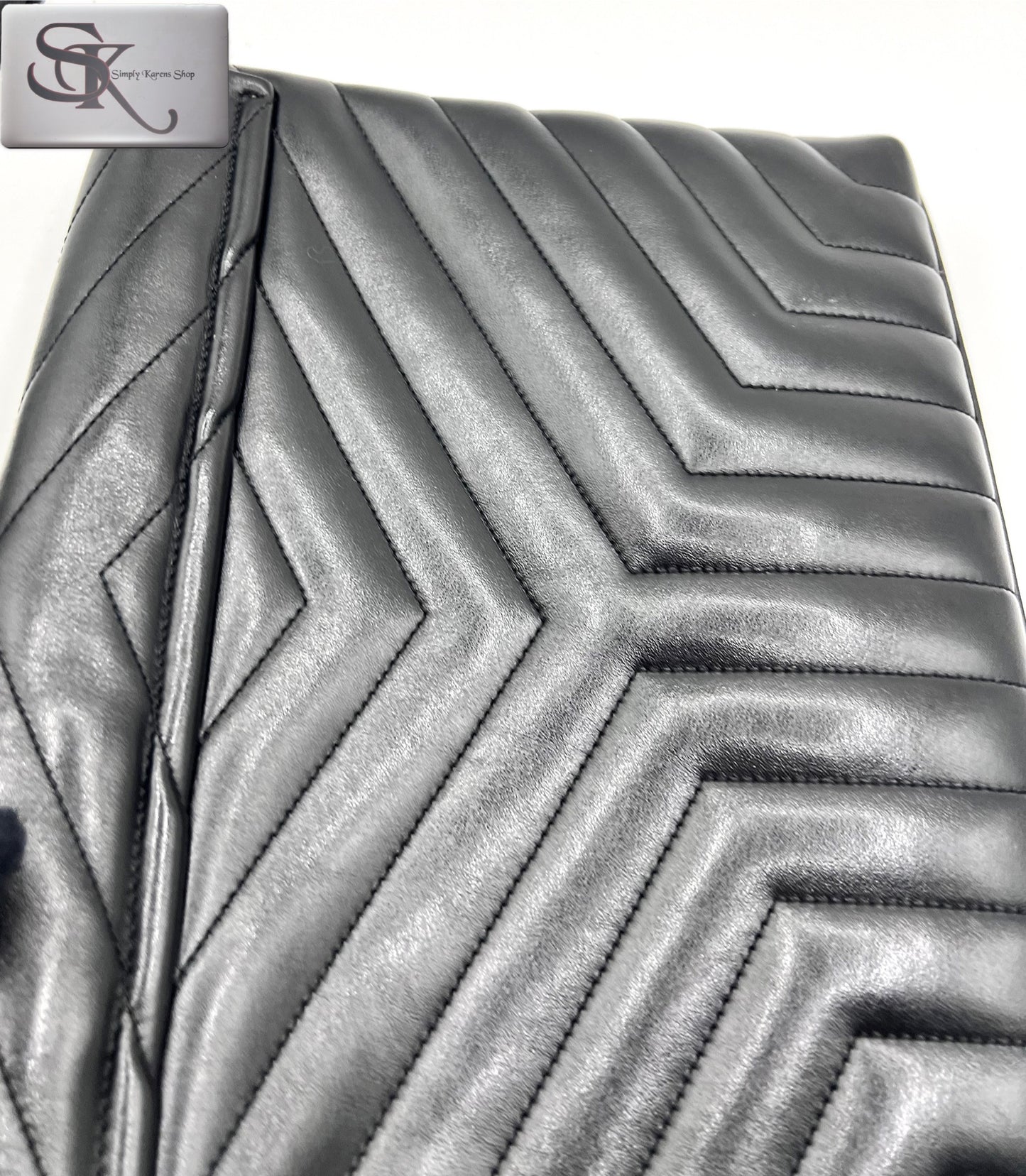 Yves Saint Laurent Calfskin Y Monogram Lou Lou Document Holder S 33 X 26 (🇵🇭P37,840)