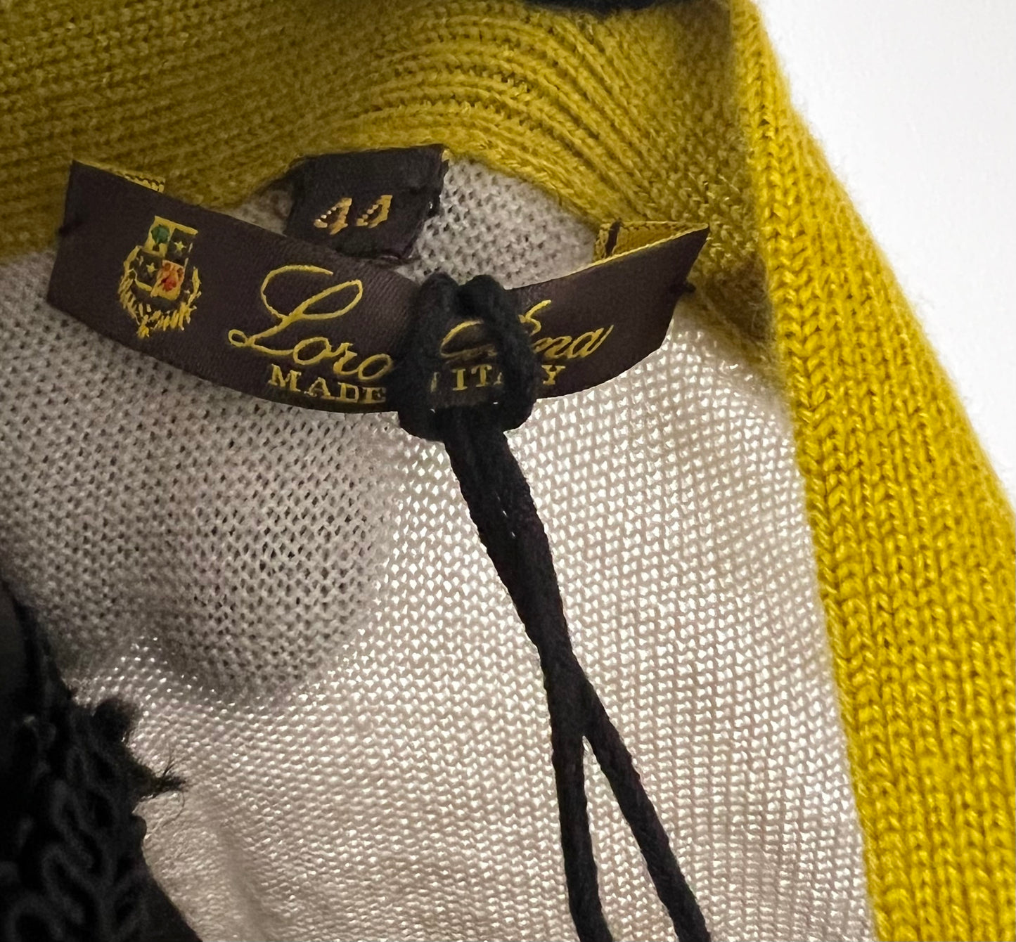 Loro Piana ladies Cardigan Size 44 /M (🇵🇭P10,320)