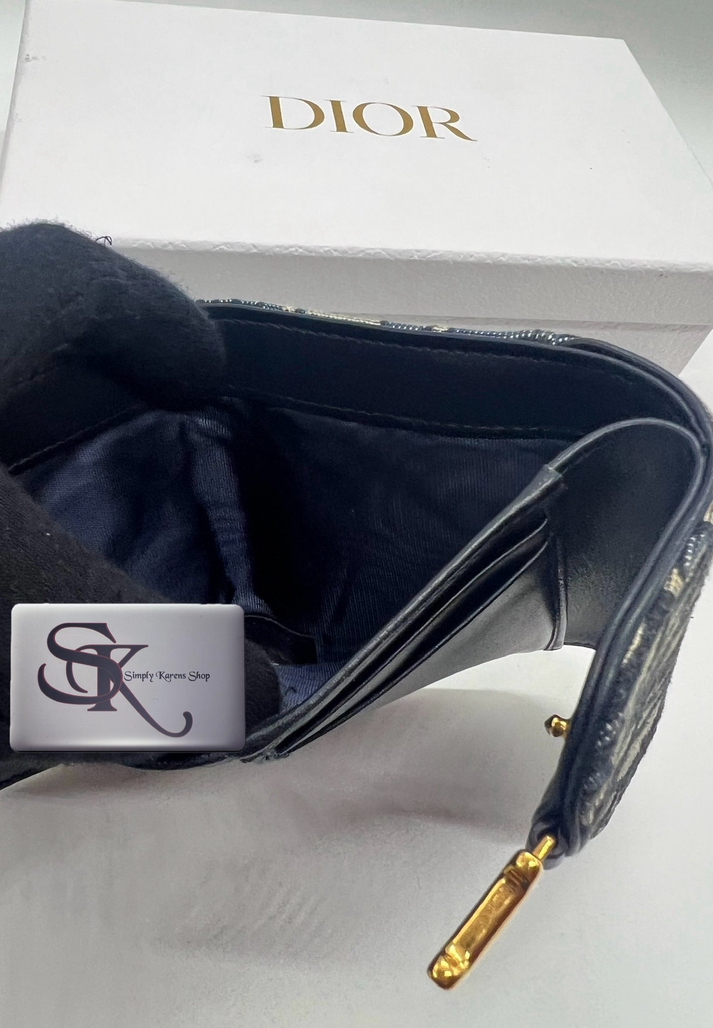 Christian Dior Oblique Saddle Lotus Compact wallet π΅πP26,400π΅π