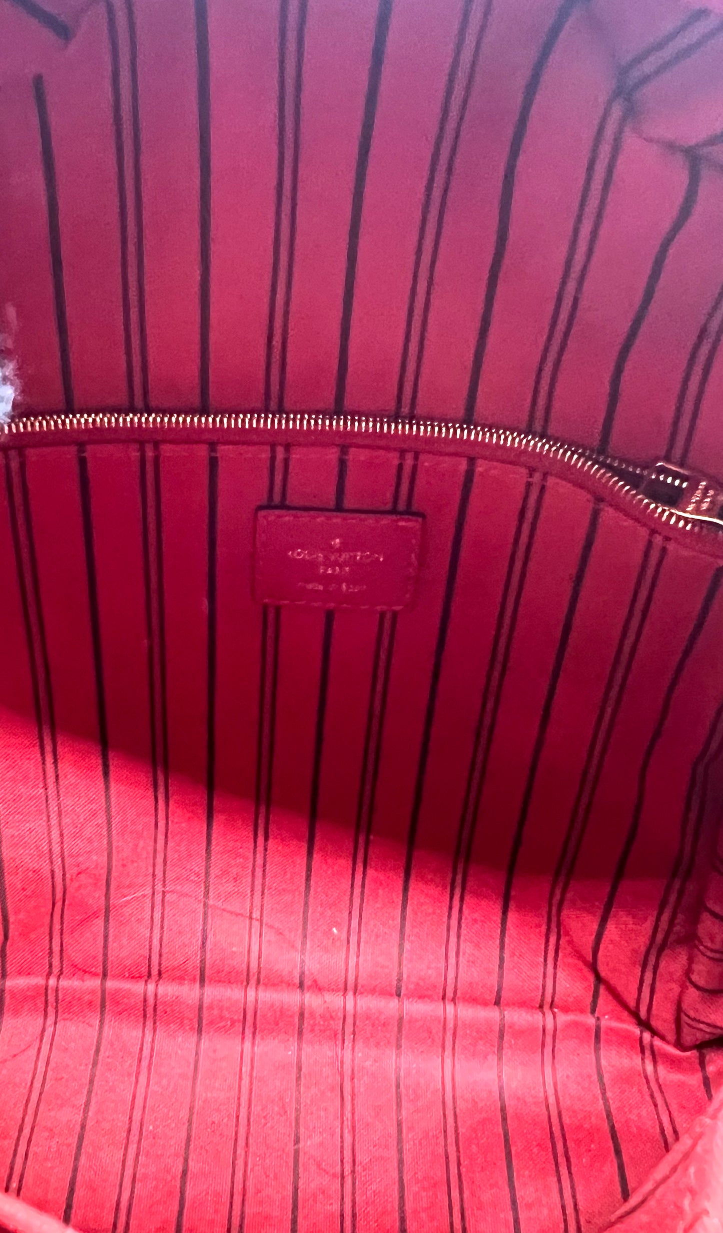 Louis Vuitton Sorbonne Red Empriente Monogram Back Pack (🇵🇭P72,240)