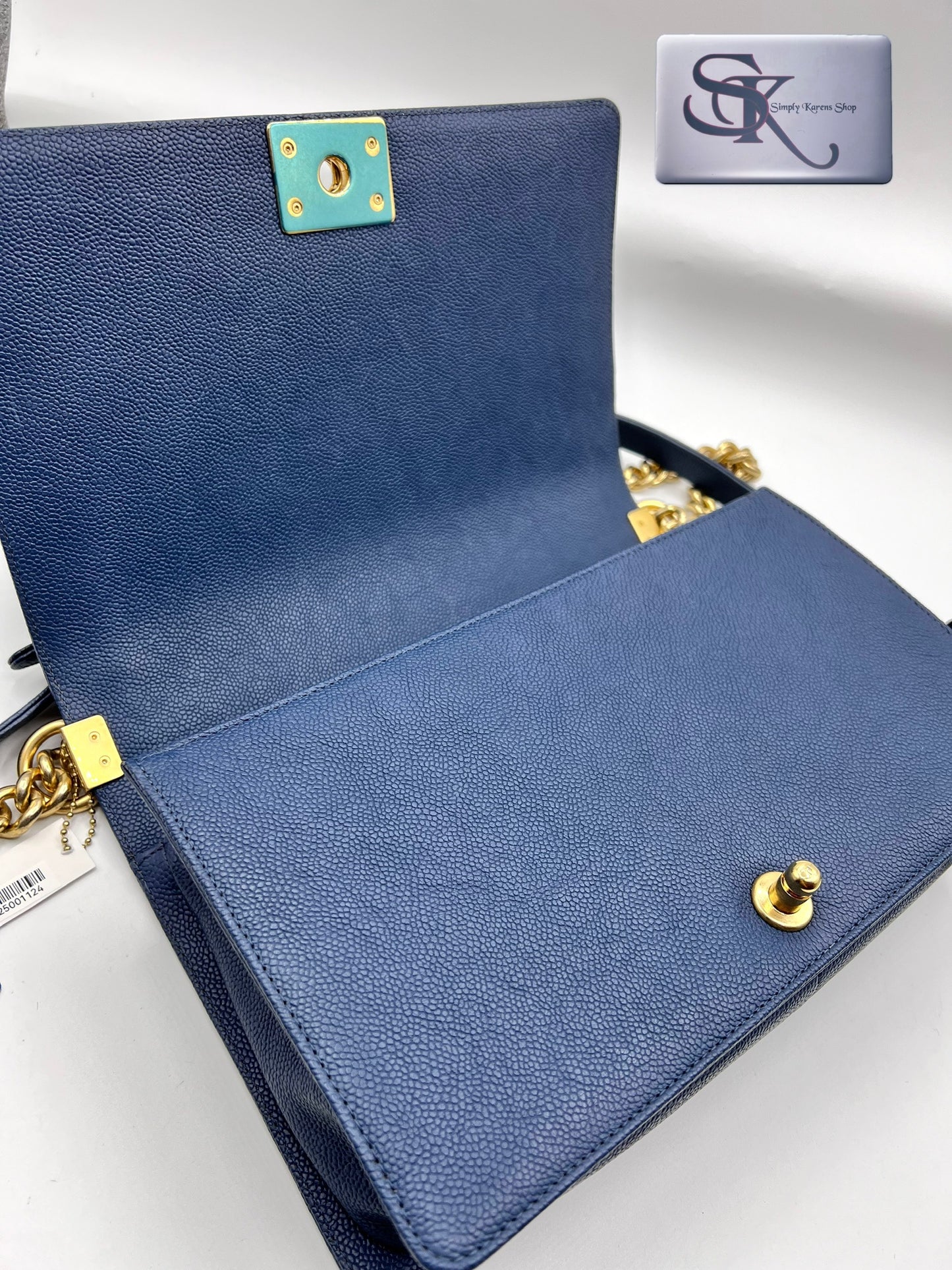 Chanel Caviar Leboy Navy Blue New Medium G.H. (🇵🇭P344,000)