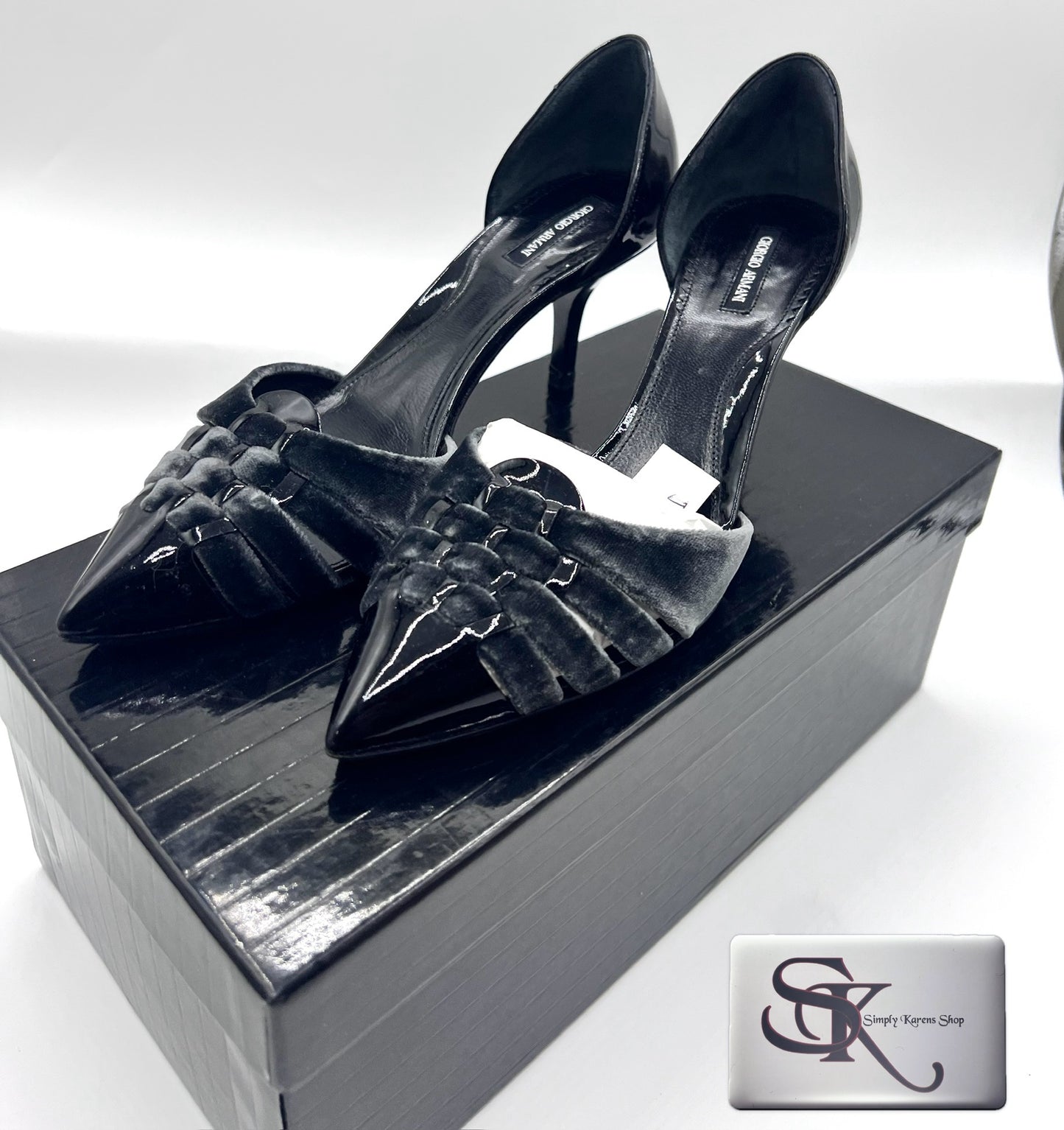 Gorgio Armani Suede/enamel Pumps S38 π΅πP4,800π΅π