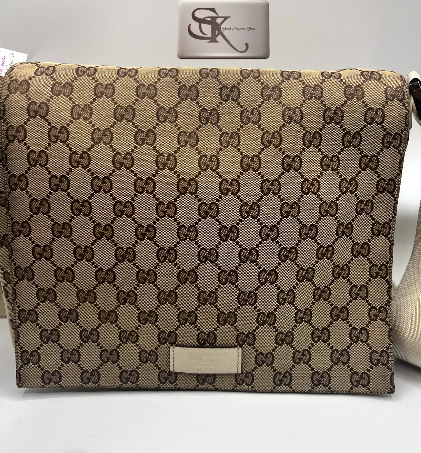 Gucci Canvas Messenger Bag π΅πP18,000π΅π