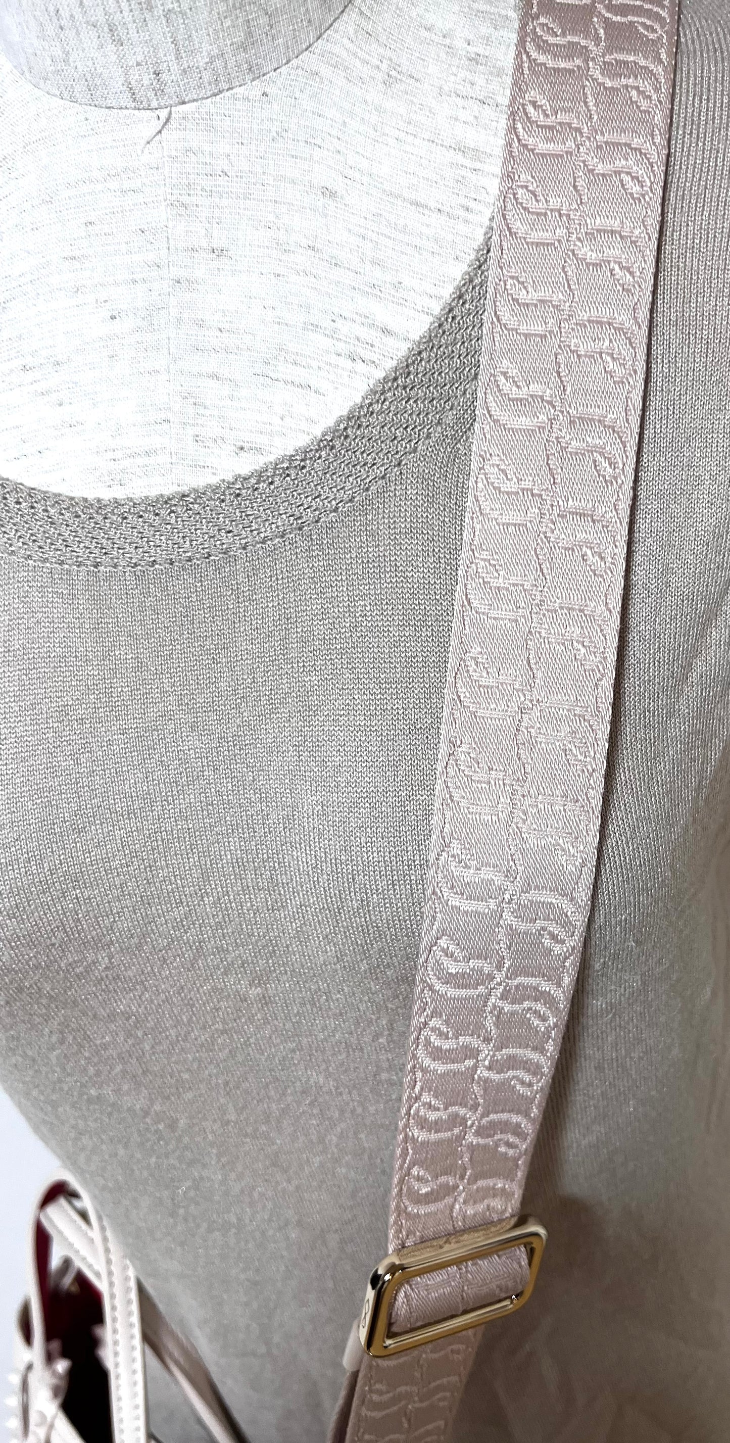 Christian Louboutin Small Cabata Embossed CL Nappa Leather Tote 2 way (🇵🇭P67,940)