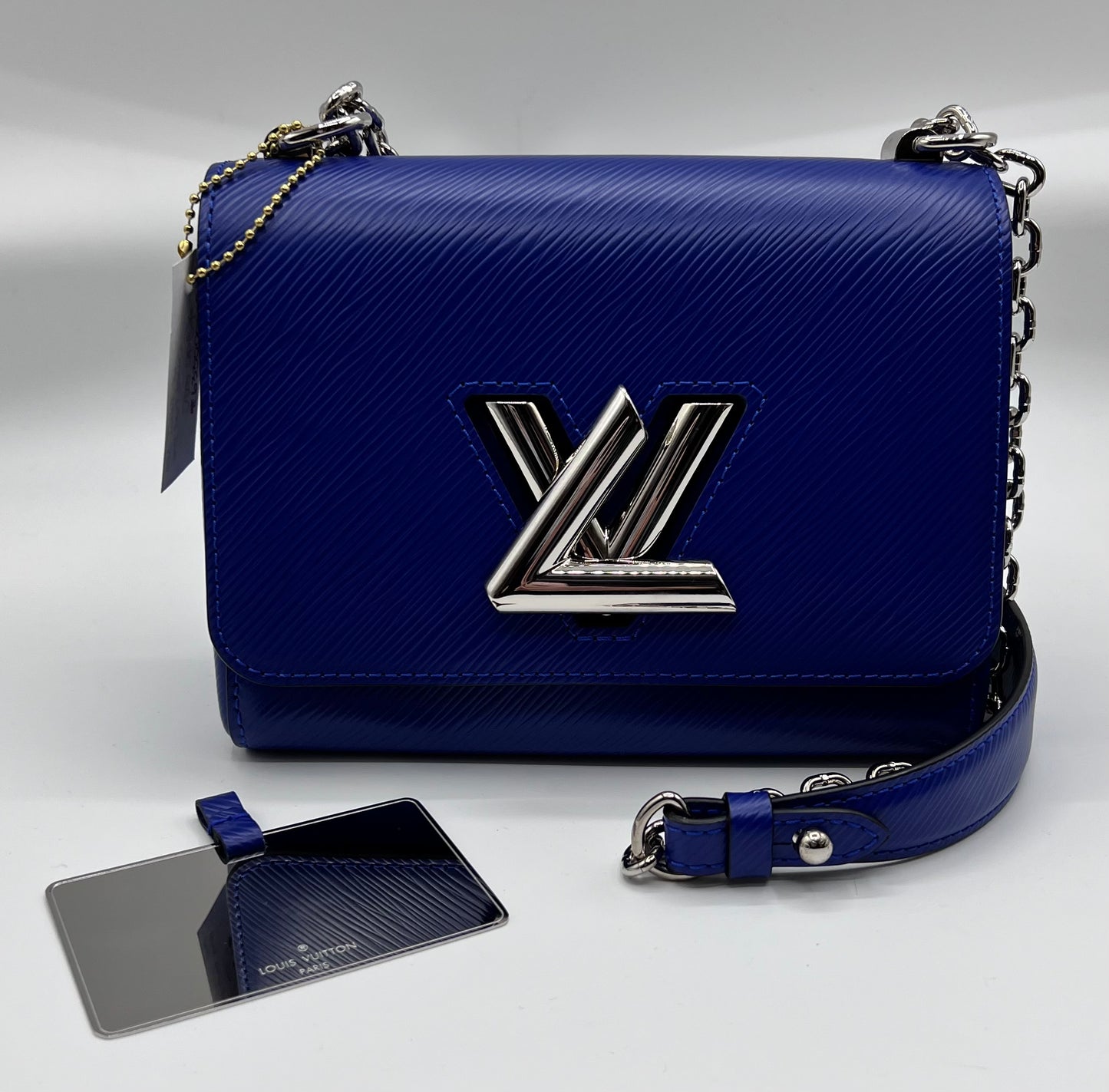 LV TWIST PM π΅πP152,000π΅π