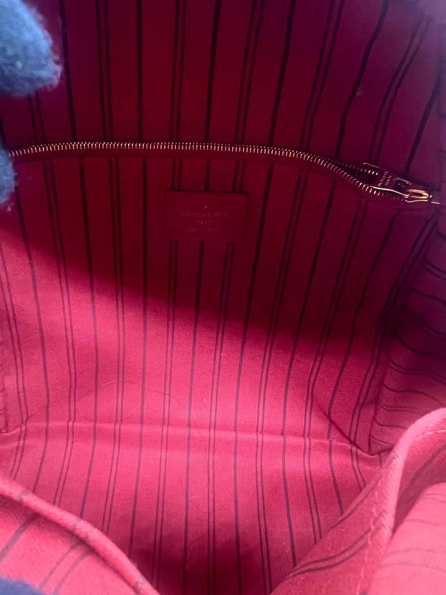 Louis Vuitton Sorbonne Red Empriente Monogram Back Pack (🇵🇭P72,240)