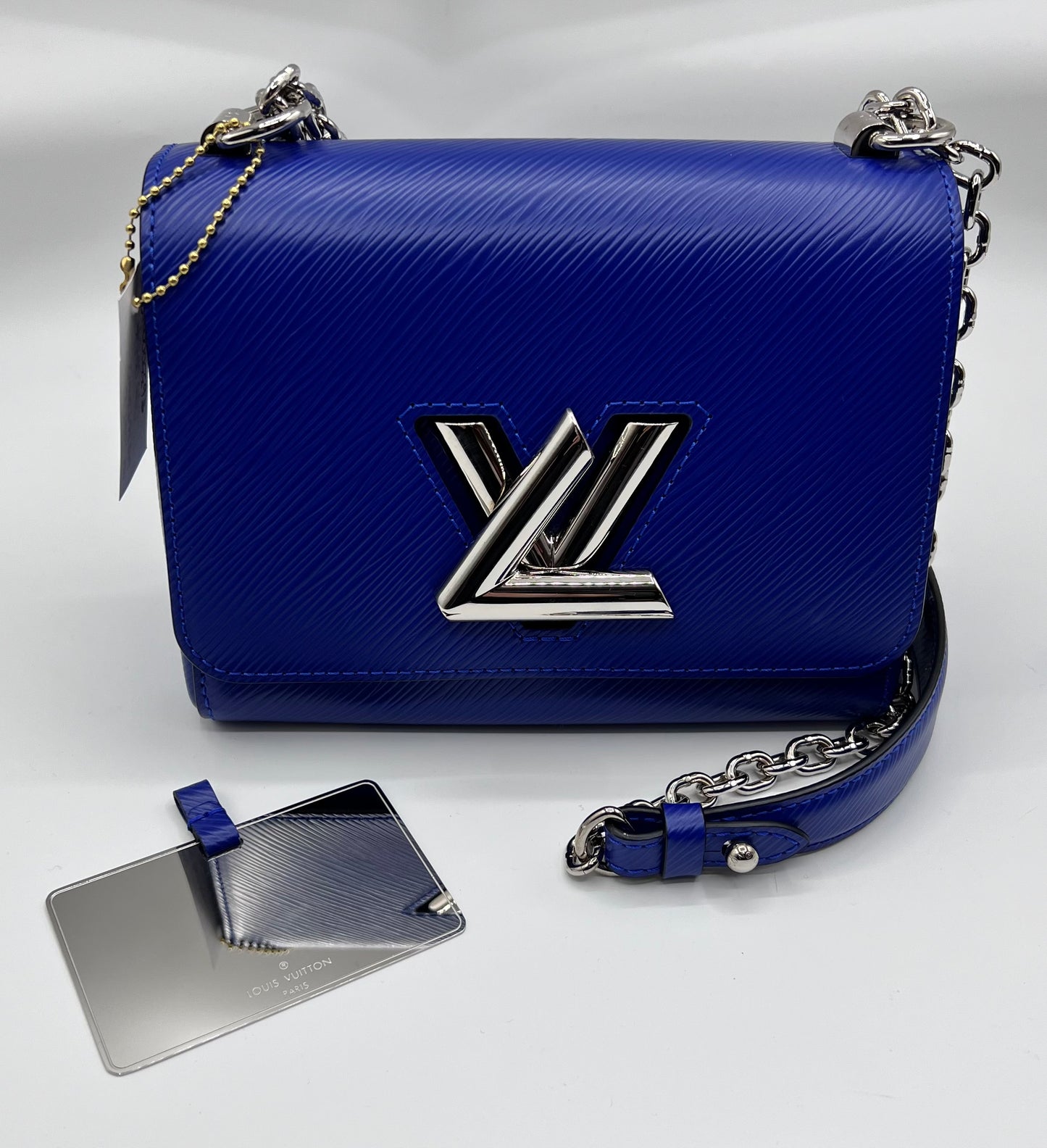 LV TWIST PM π΅πP152,000π΅π