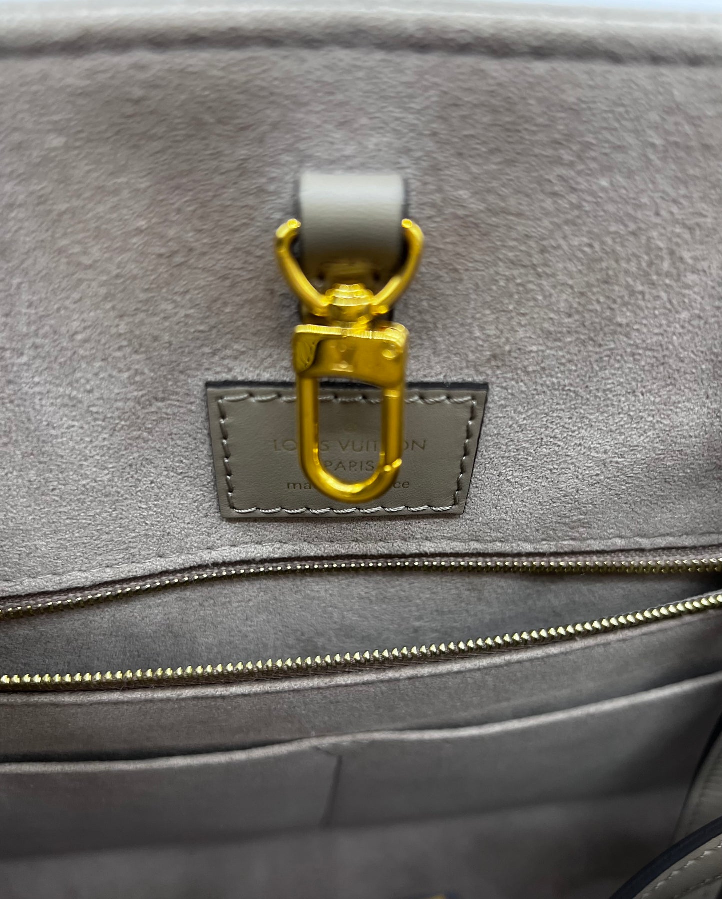 LOUIS VUITTON ON THE GO BICOLOR MM SIZE (🇵🇭P163,400)