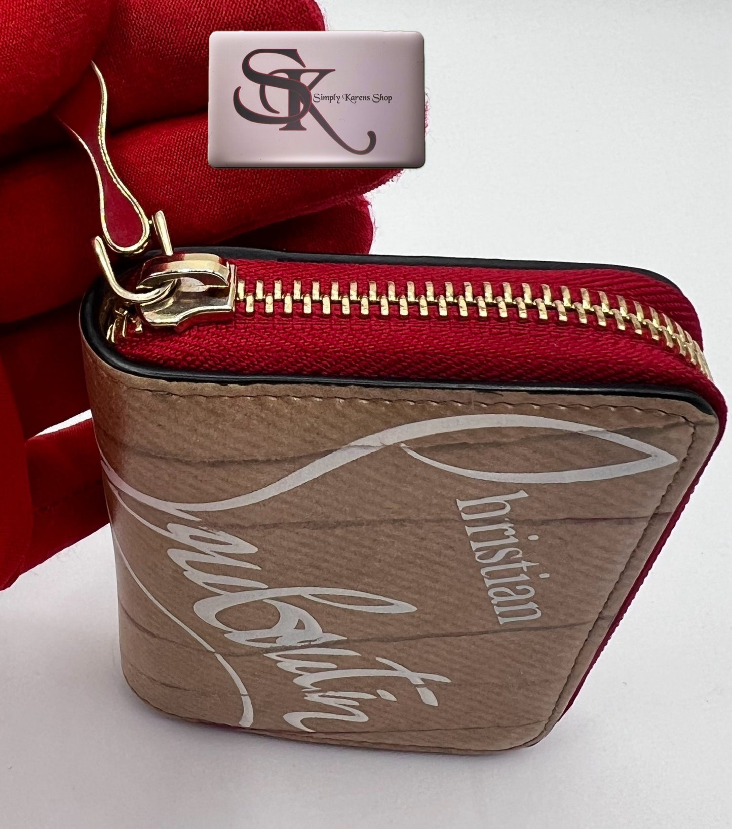 Christian louboutin Panettone Beige Leather Card/ Coin Case π΅πP11,200π΅π