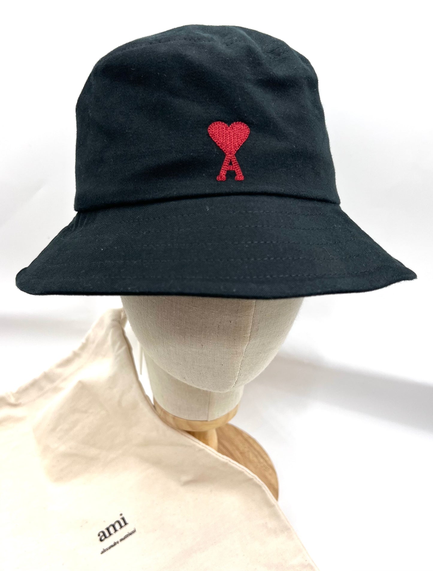 Ami Paris Bucket Hat Size 2 Red Logo (🇵🇭P13,760)