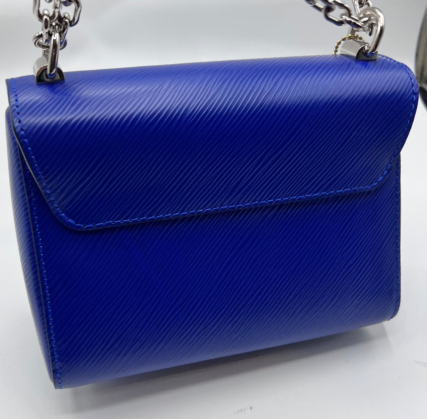 LV TWIST PM π΅πP152,000π΅π