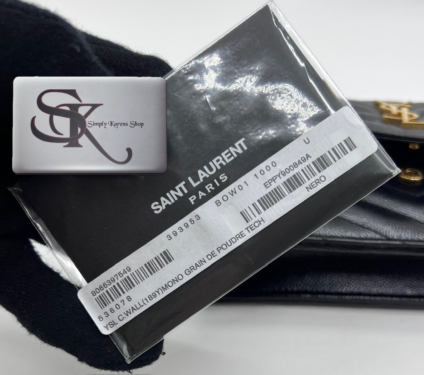 Yves Saint Laurent Cassandre Envelope wallet on chain S19 X13 Cm (🇵🇭P72,240)