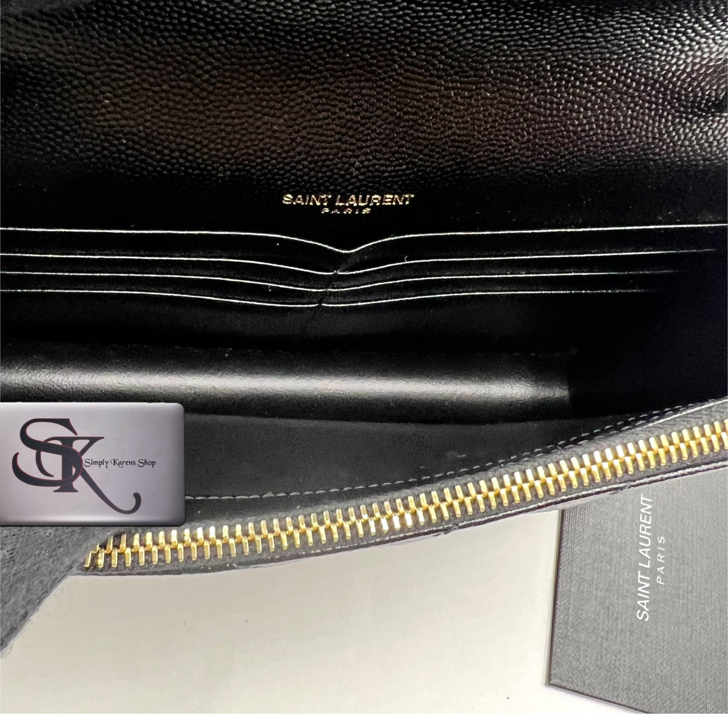 Yves Saint Laurent Cassandre Envelope wallet on chain S19 X13 Cm (🇵🇭P72,240)