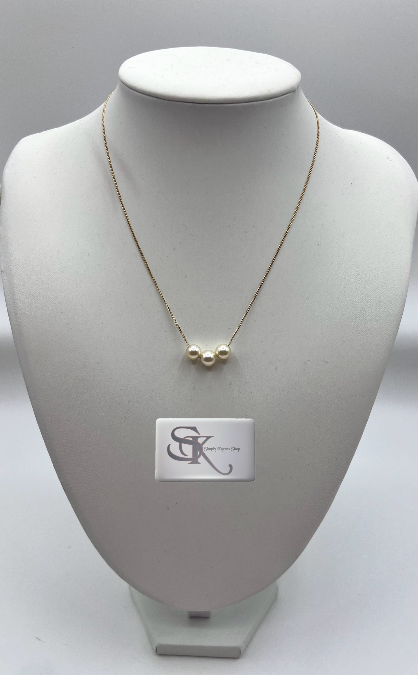 K18 3 Floating Akoya Pearl 2.81 grams / 40cm