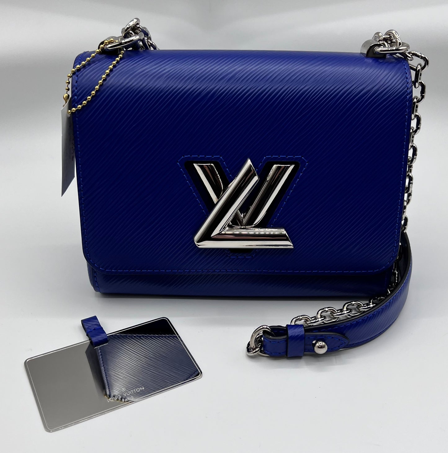 LV TWIST PM π΅πP152,000π΅π