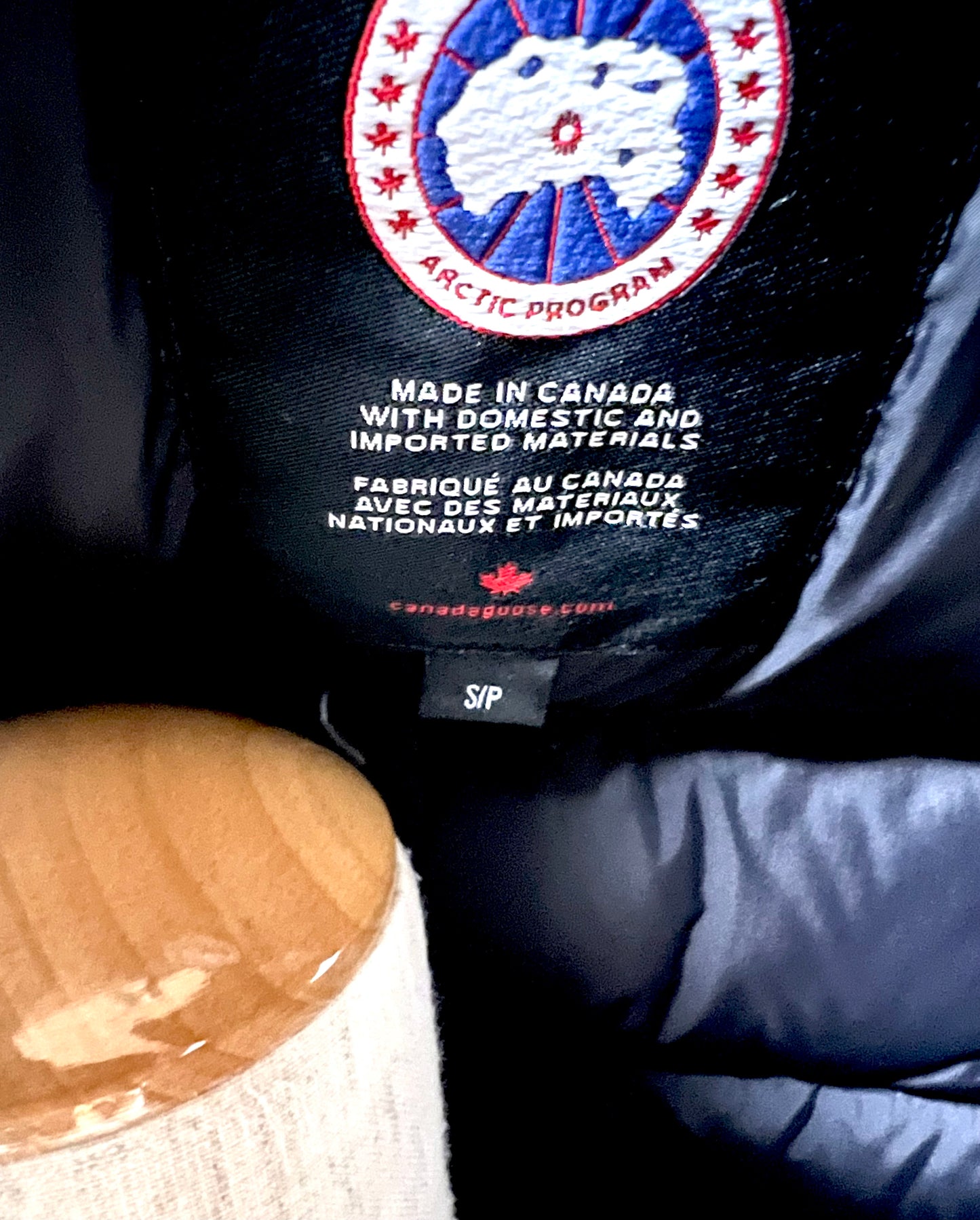 Canada Goose Black Down Vest S~M Size (🇵🇭P23,220)