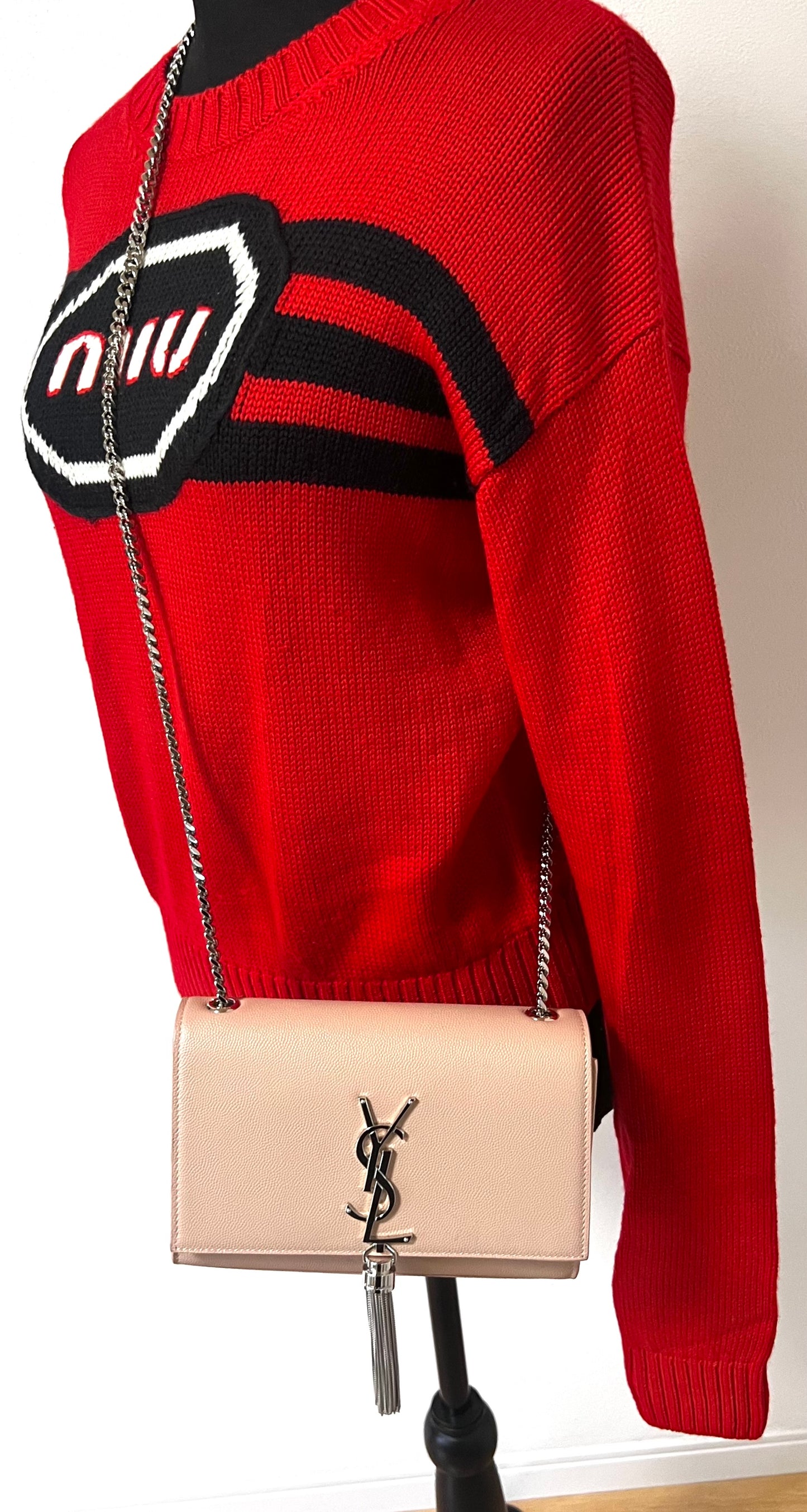 Yves Saint Laurent Kate with Tassel Flap Chain Bag (🇵🇭P59,340)