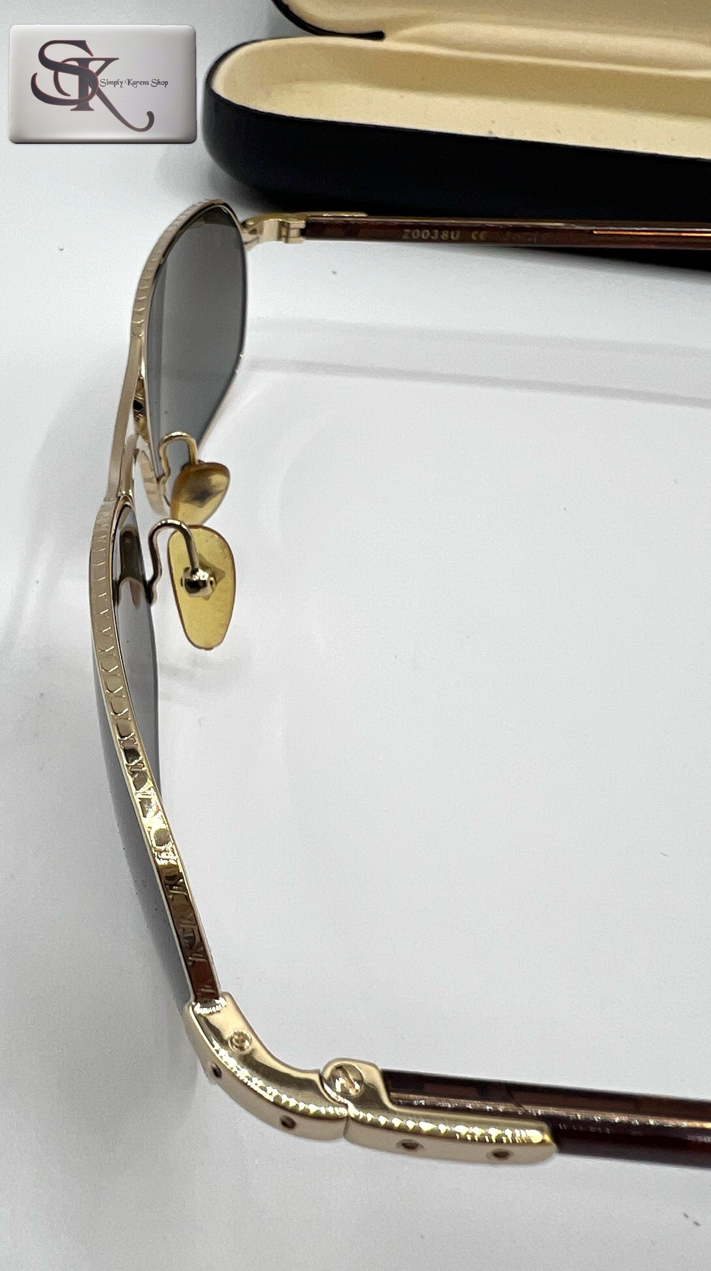 Lv Z0038U Sunglass π΅πP15,480π΅π