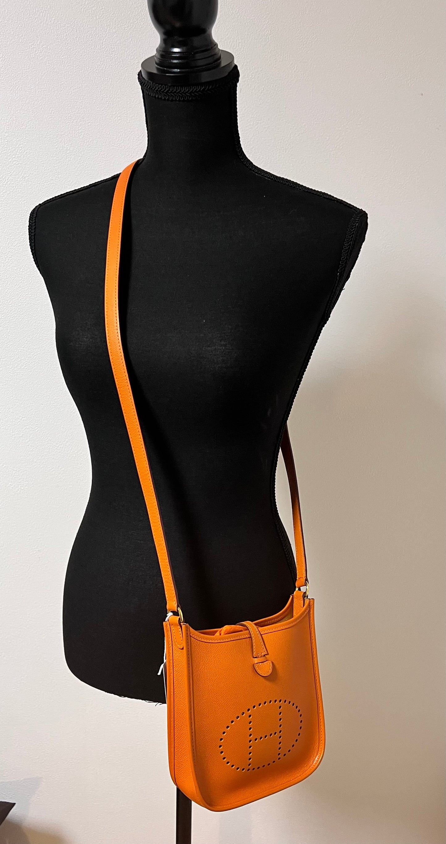 Hermes Evelyn TPM Epson Square H Stamp Yr 2004