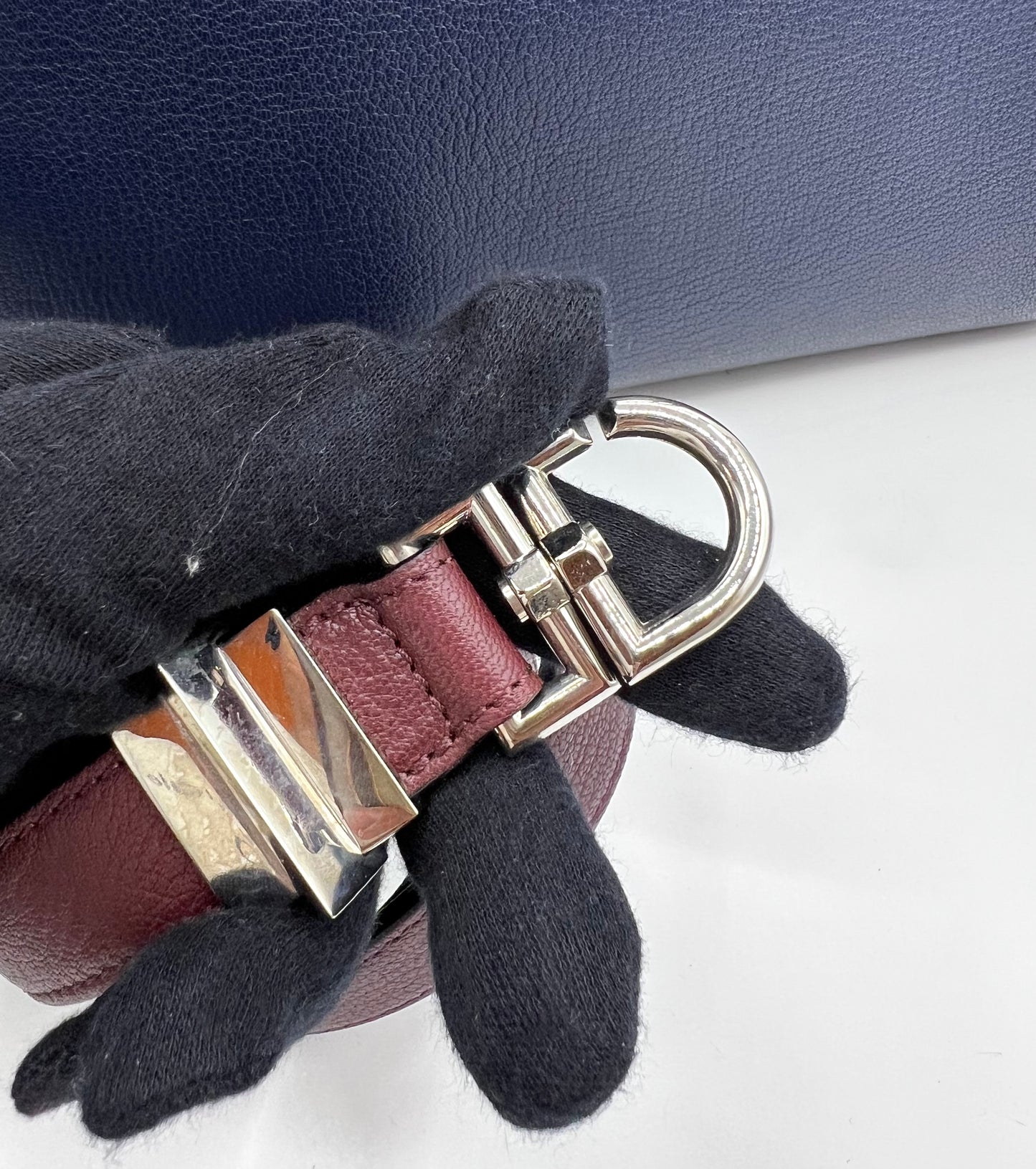 Givenchy Small Antigona Tricolor Goat Skin 2 way Bag (🇵🇭P46,440)