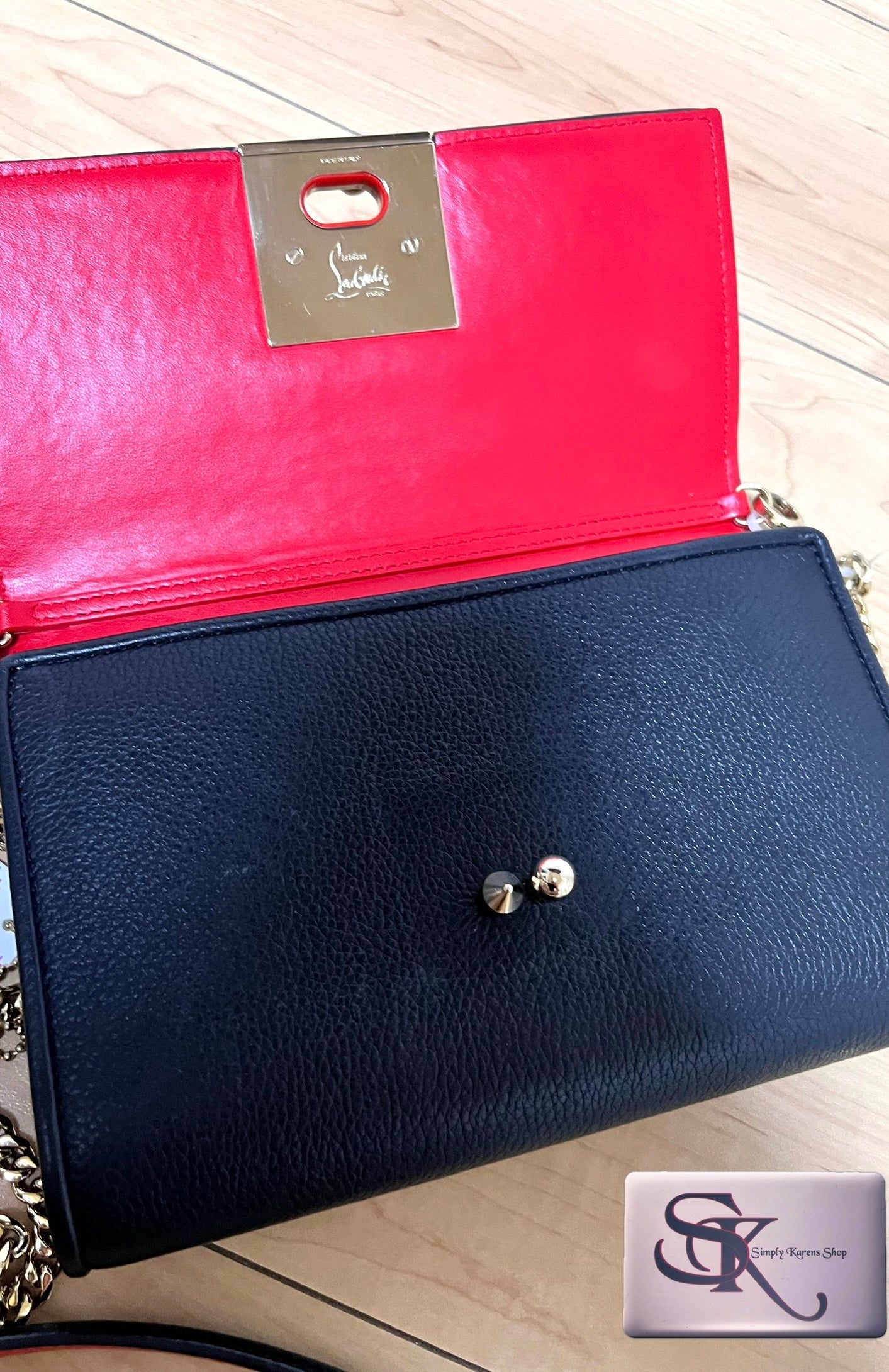 Christian Louboutin Carasky Empire Calfskin Leather clutch shoulder Crossbody Bag π΅πP37,600π΅π