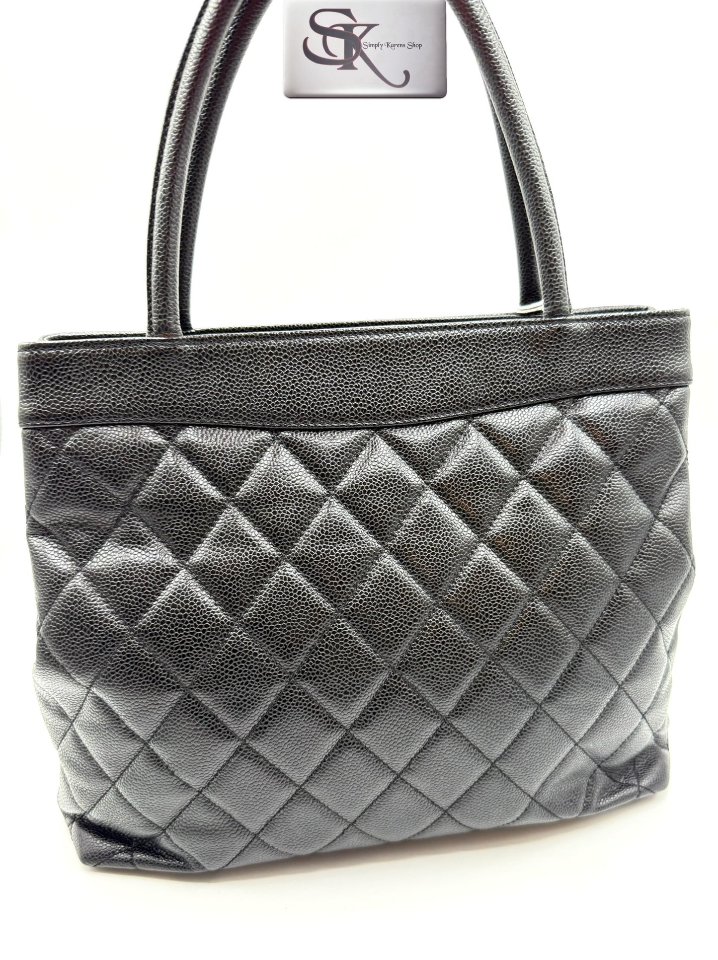 Chanel Caviar Matlasse Tote Bag (🇵🇭P85,140)