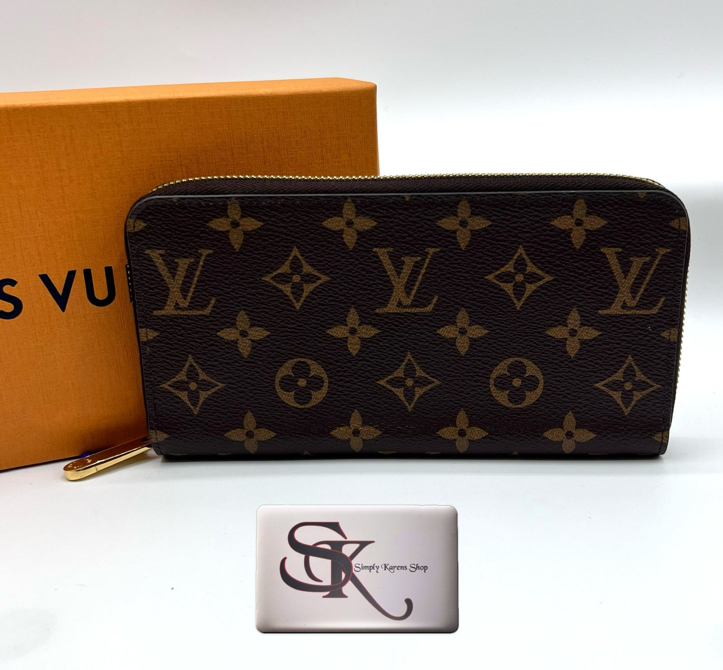Lv Monogram Long zip Around wallet A π΅πP24,080π΅π