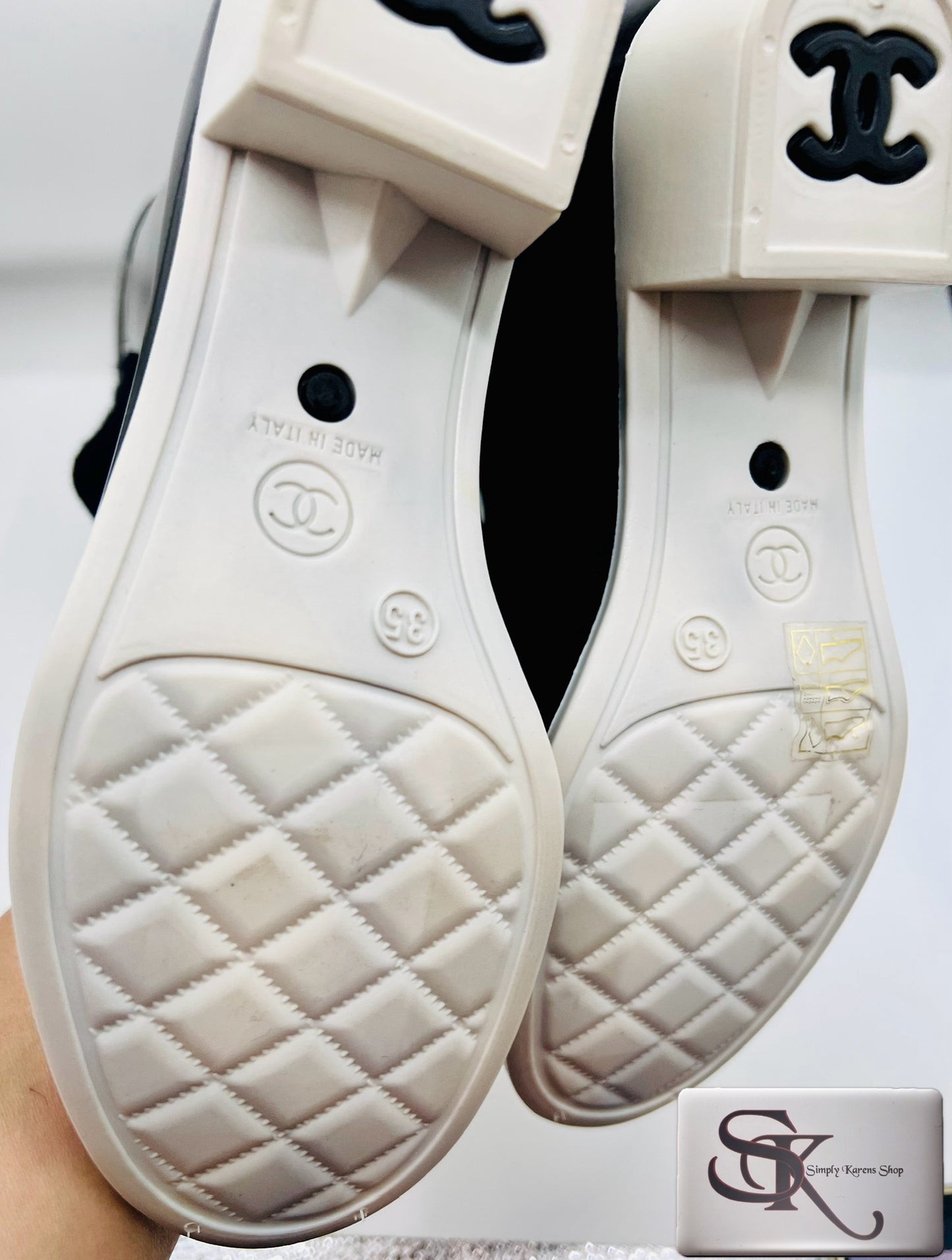 CHANEL CC LOGO RUBBER RAIN BOOTS S35