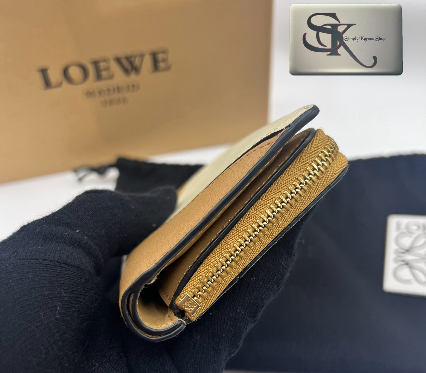 Loewe Puzzle small Wallet                  🇵🇭P11,180🇵🇭