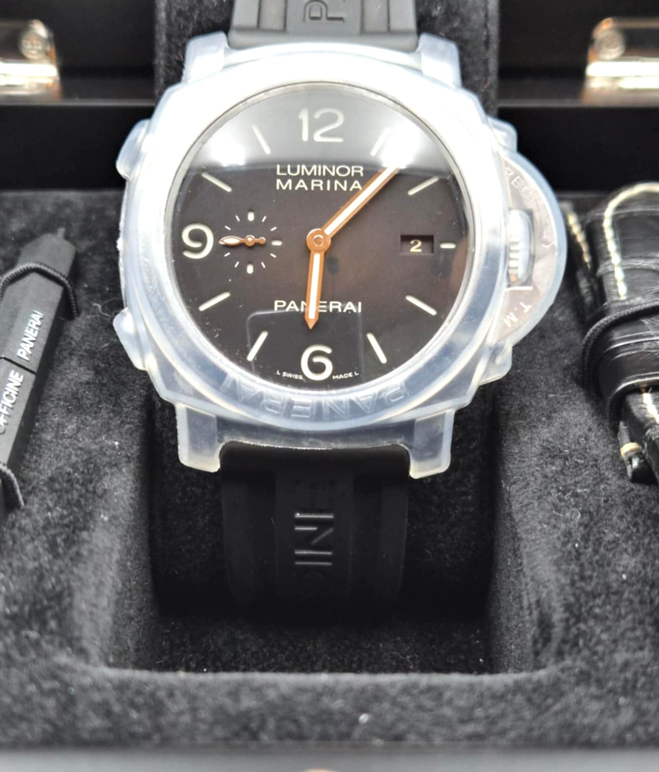 Panerai Luminor Marina AT 44mm SS/Black Strap 20cm   (🇵🇭P257,150)