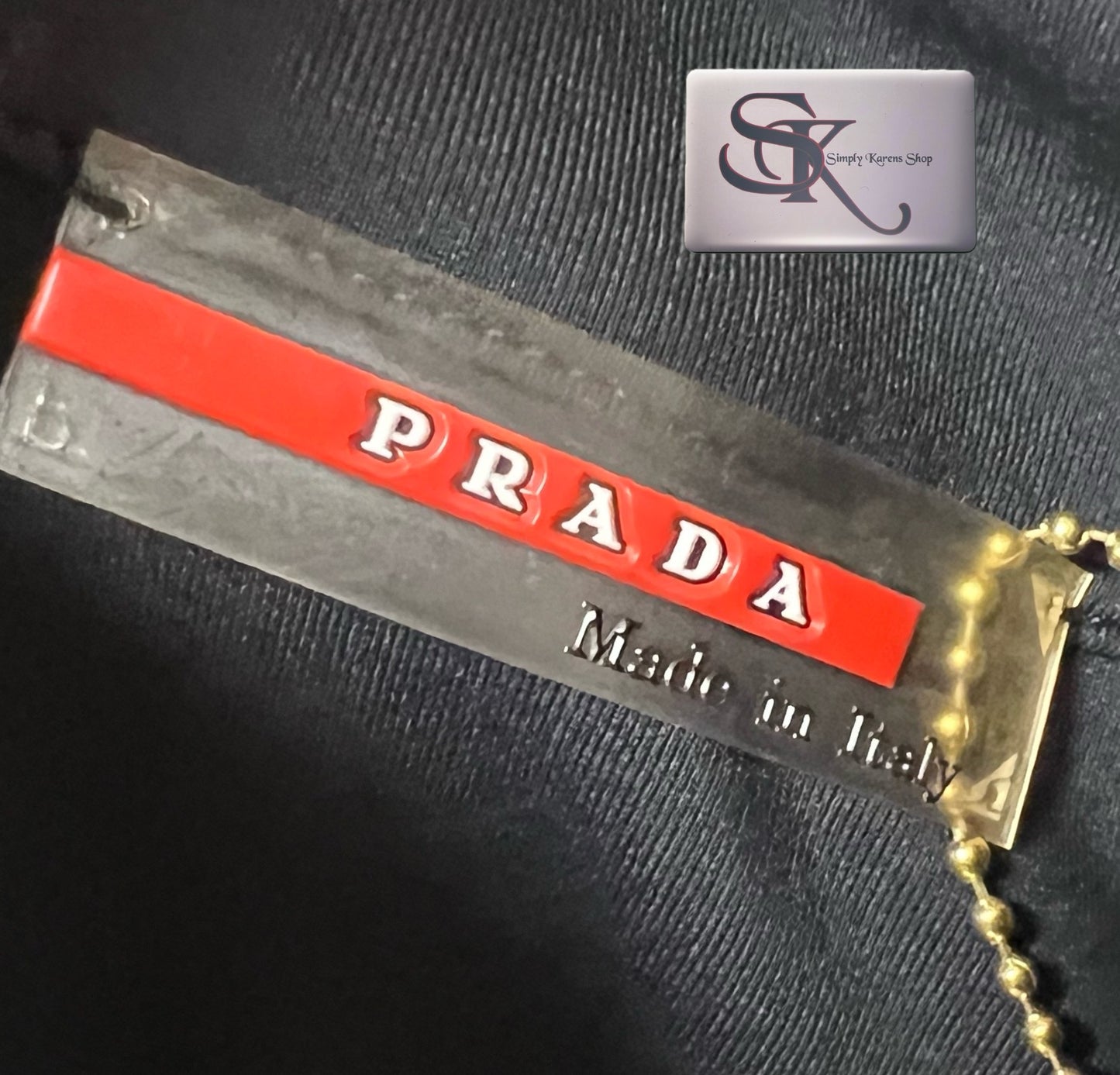 Prada Button Down Long sleeves Small size 🇵🇭P5,600🇵🇭