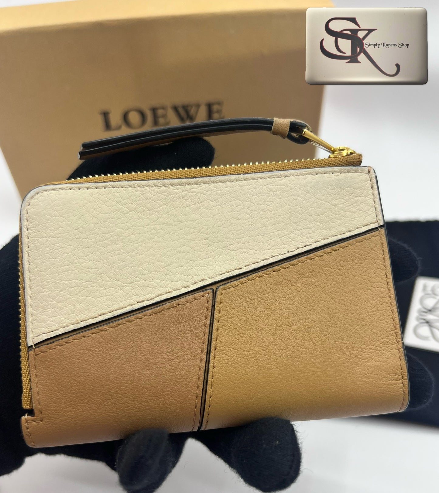 Loewe Puzzle small Wallet                  🇵🇭P11,180🇵🇭