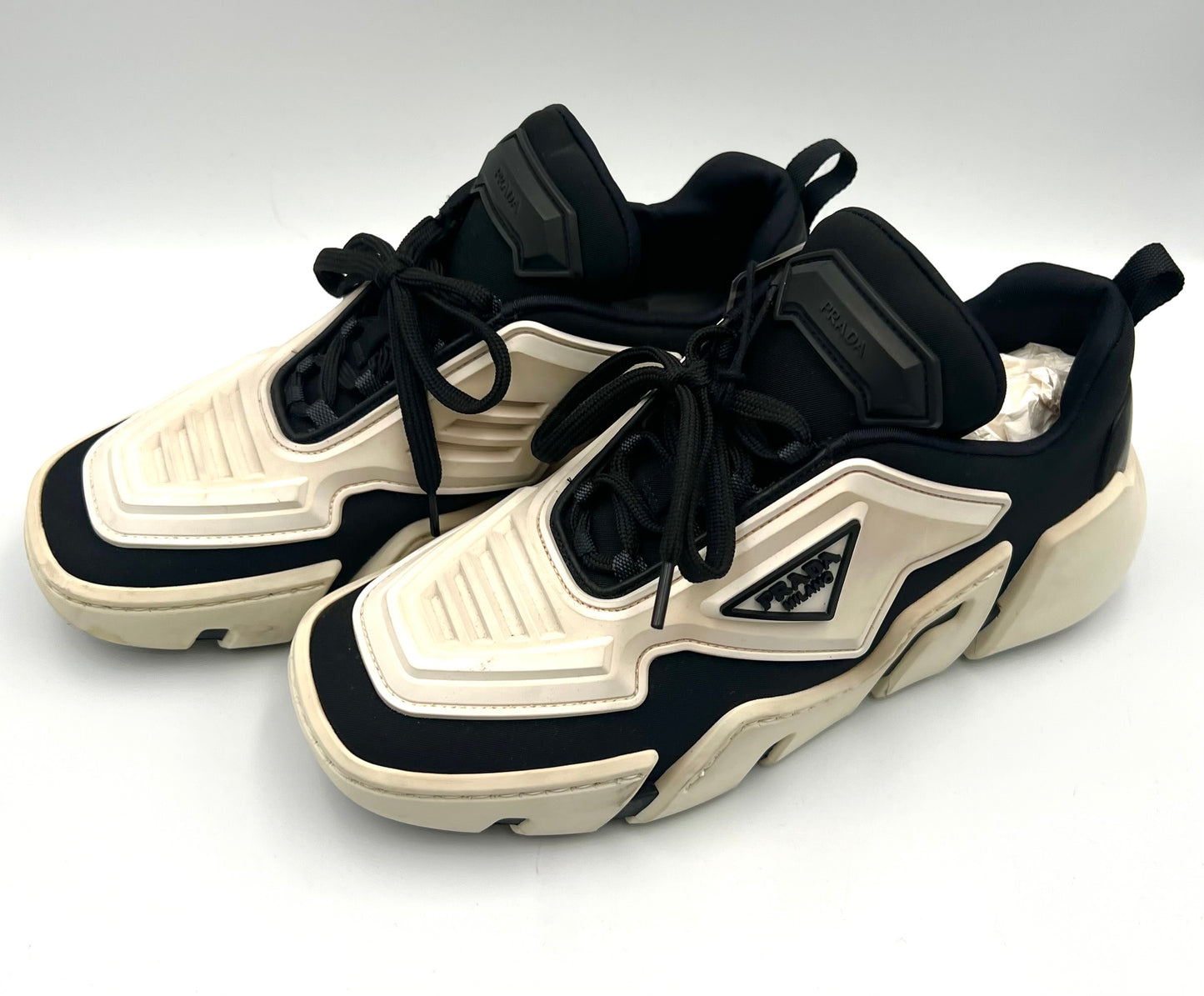 Prada Techno Stretch Sneakers Size 36 (🇵🇭P20,640)