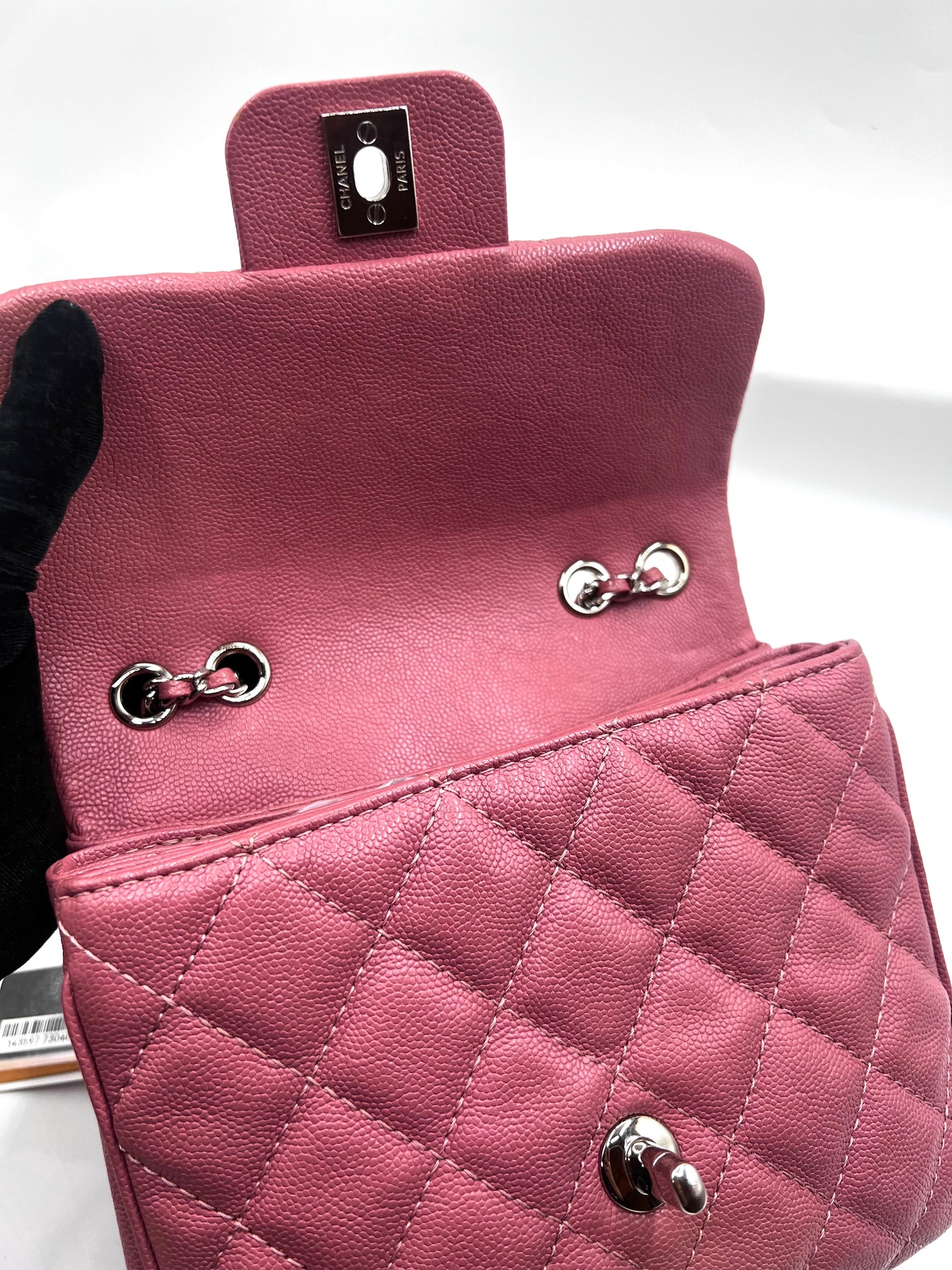 Chanel Pink Hue Caviar Mini Flap 2 way bag 25Series        (🇵🇭P189,200)