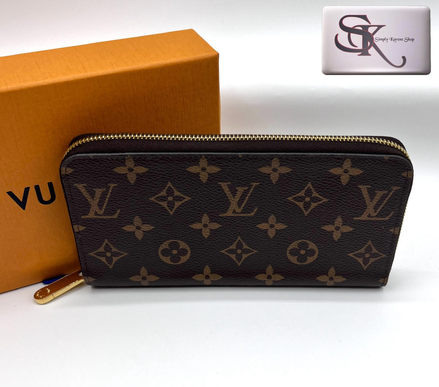 Lv Monogram Long zip Around wallet A     🇵🇭P24,080🇵🇭