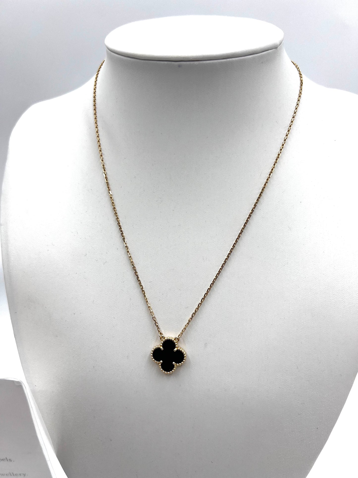 Van Cleef & Arpels Alhambra Onyx Necklace 18K YG 5.1g 38~42cm (🇵🇭P206,400)