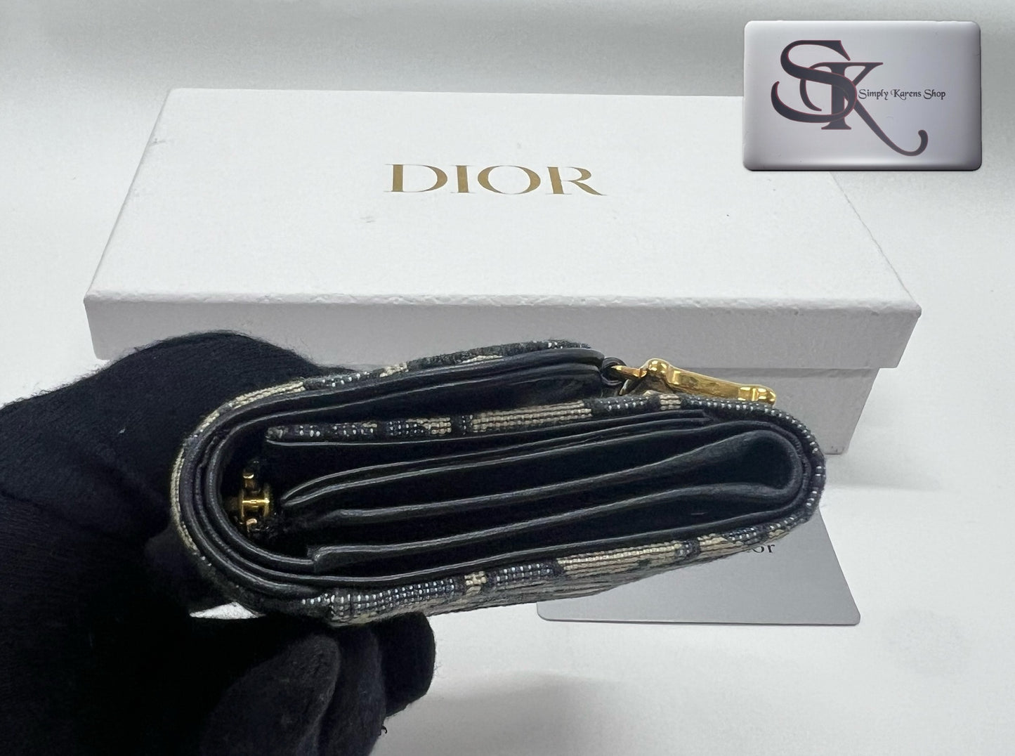 Christian Dior Oblique Saddle Lotus Compact wallet 🇵🇭P26,400🇵🇭