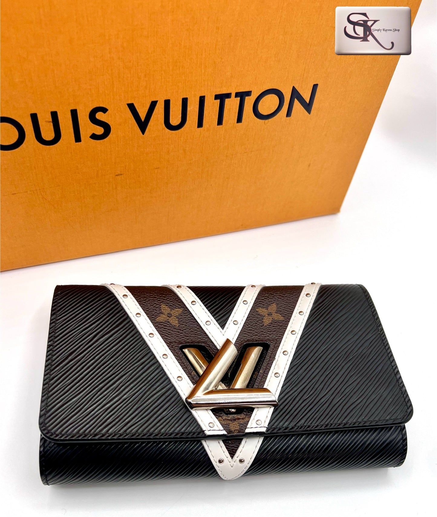 Lv TWist wallet on Chain