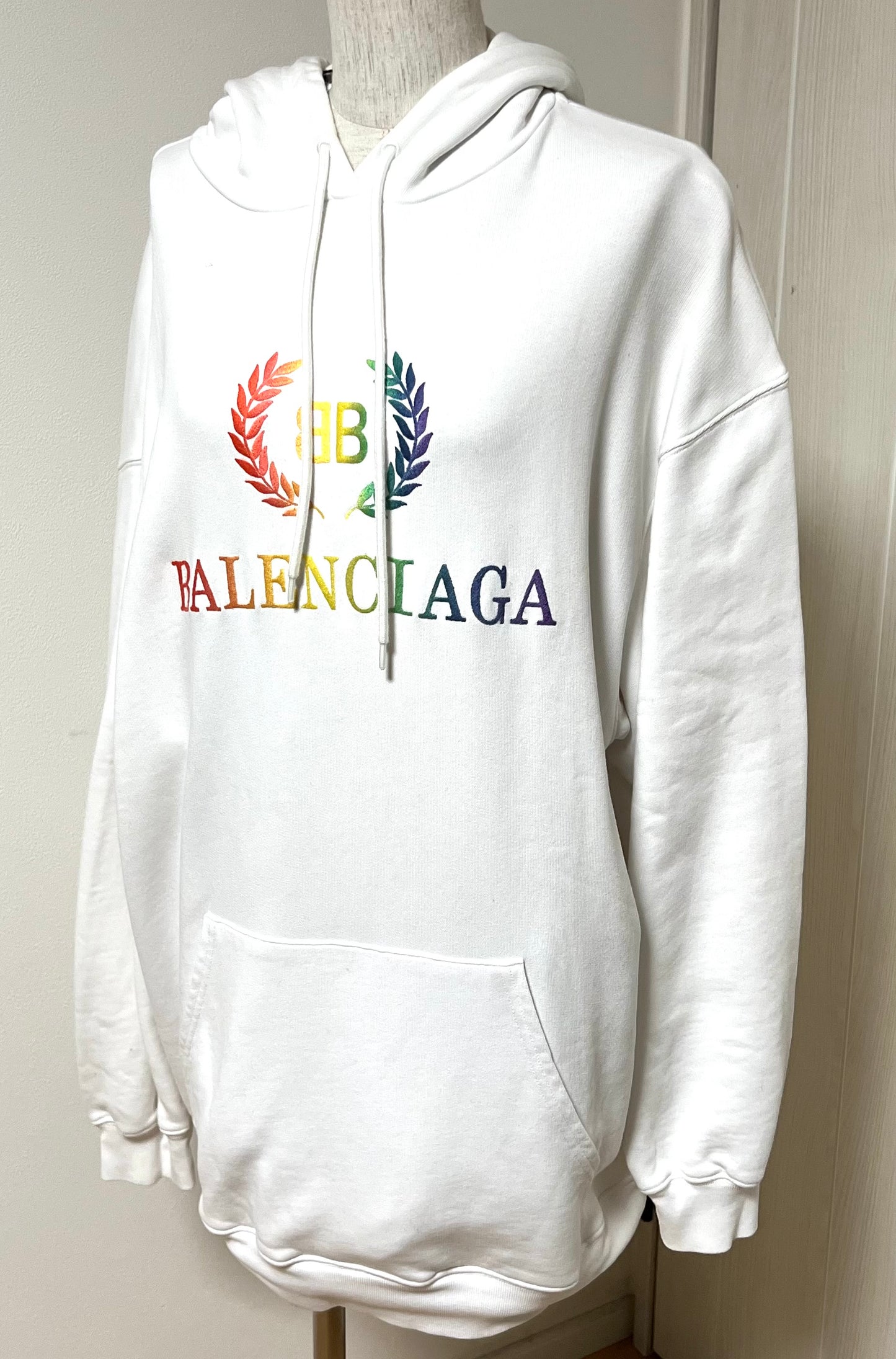 Balenciaga White Parker Jacket S Size on Tag Fits L size Ladies